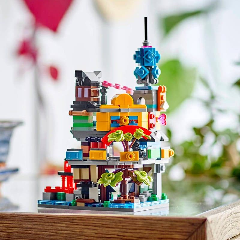 Конструктор LEGO Мини-версия Ninjago City Garden Сборный конструктор 376 шт. LEGO40705 - изображение 4