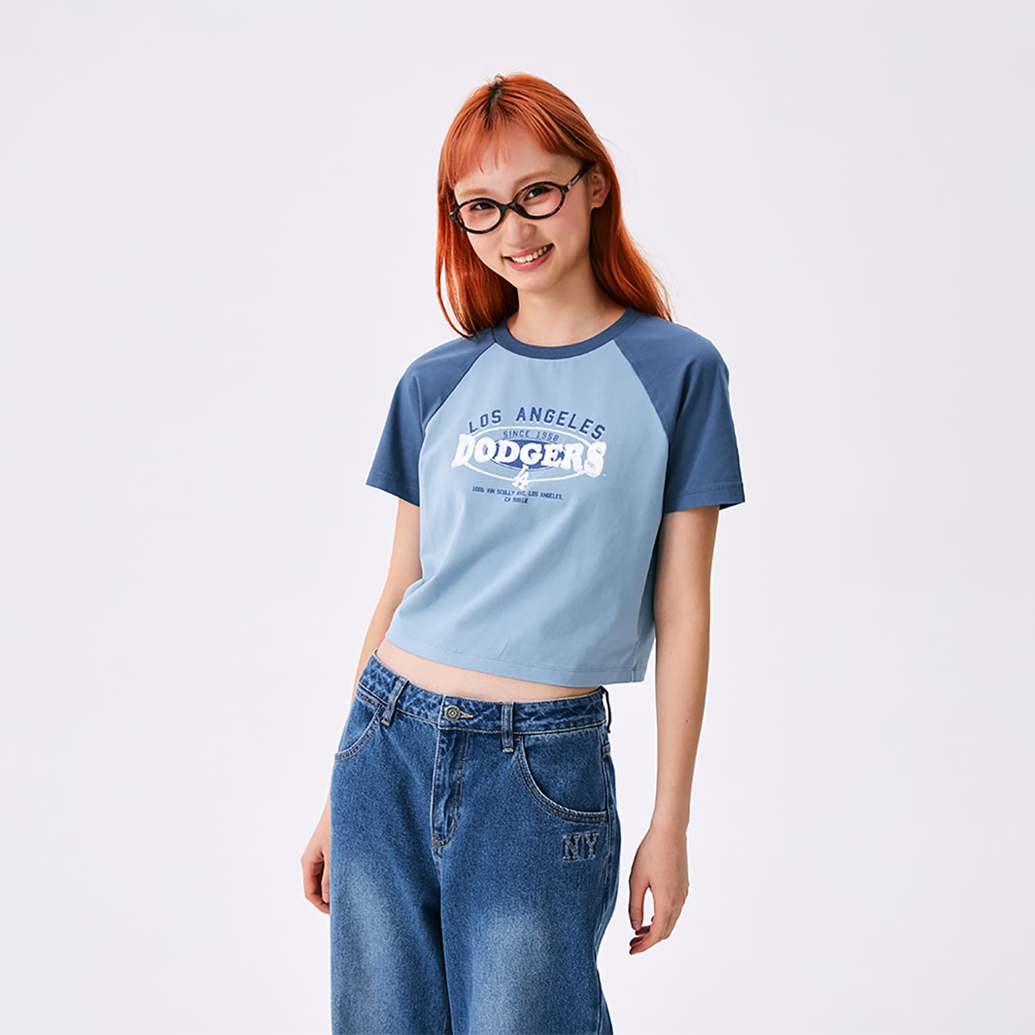 Футболка MLB Preppy Style Collection Los Angeles Dodgers SS25 Реглан T-Рубашка Женская Светлая Джинсовая - изображение 3