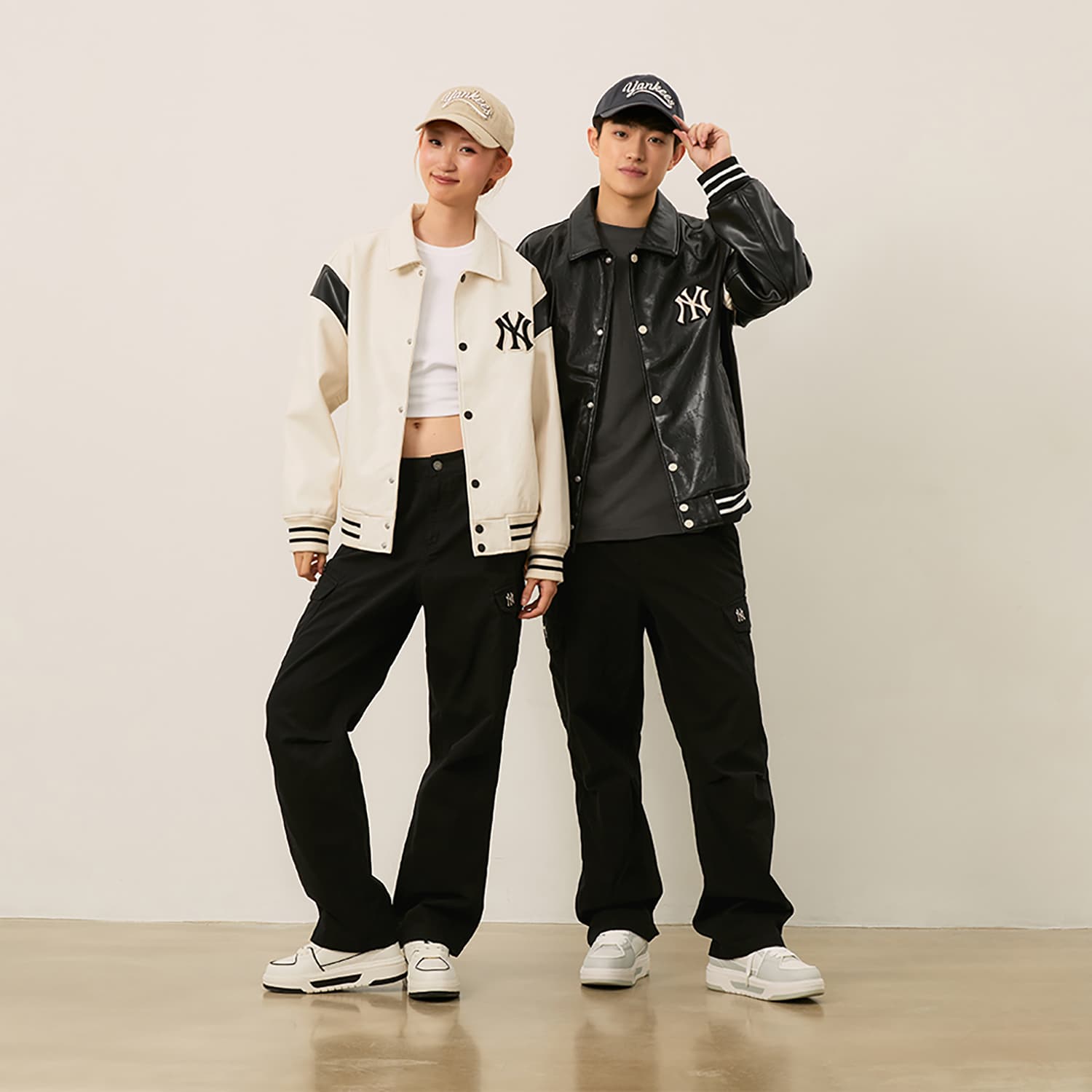Штаны MLB Preppy Style Collection New York Yankees FW24 Карго Брюки Унисекс Черные - изображение 3