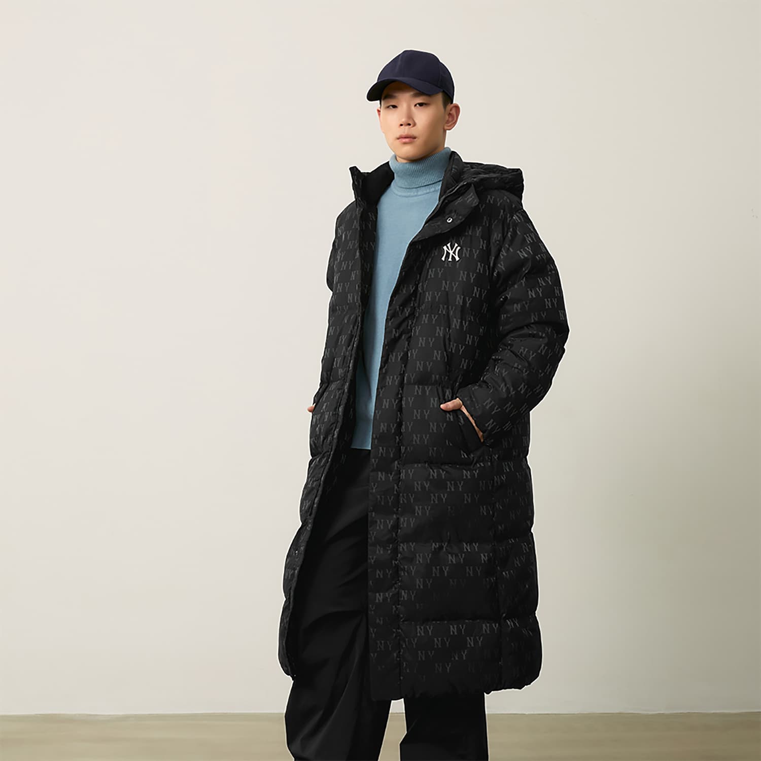 Зимняя куртка MLB MONOGRAM 24FW Пуховик Унисекс Черный - изображение 5