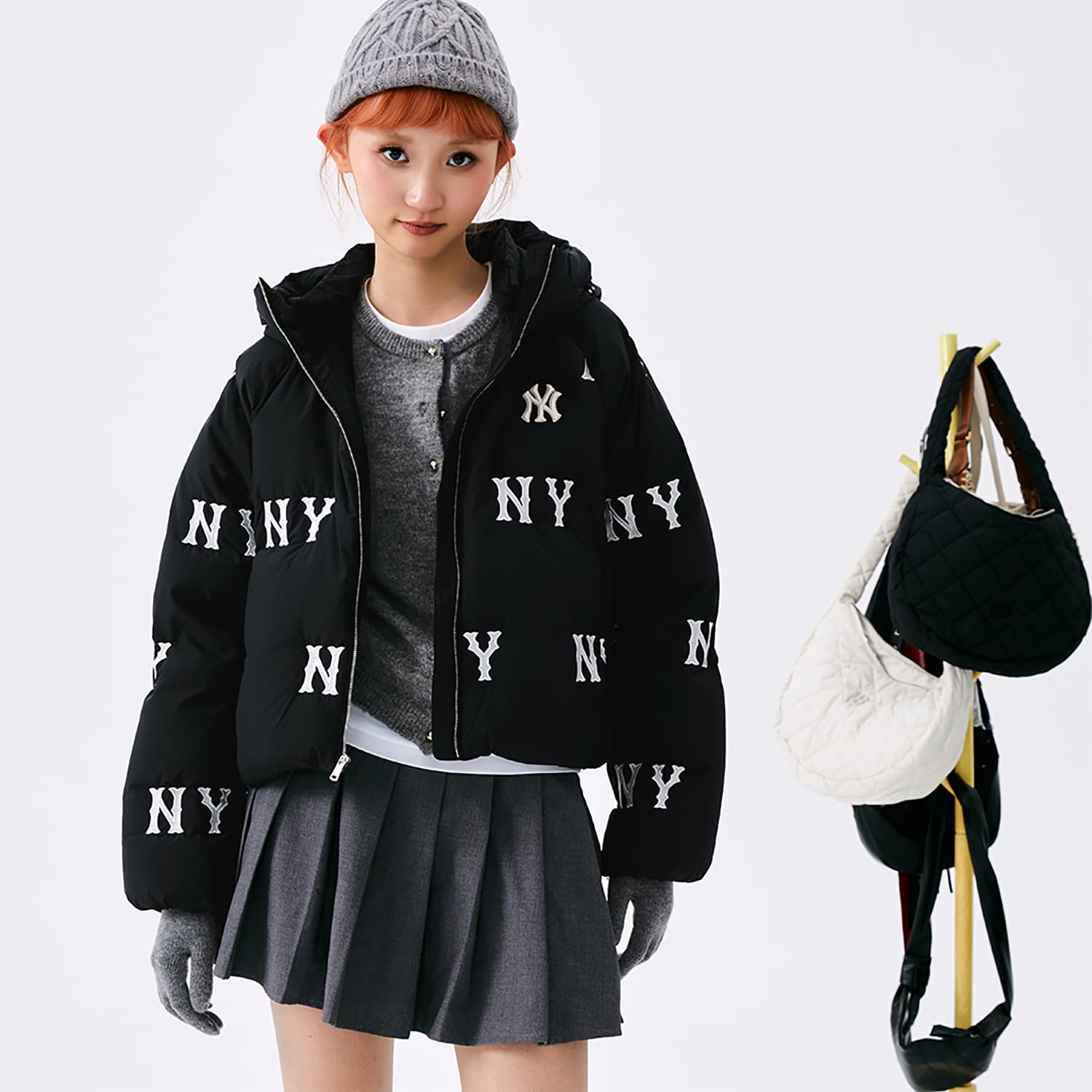 Пуховик MLB New York Yankees 24FW Down Jacket Женская Черная - изображение 3