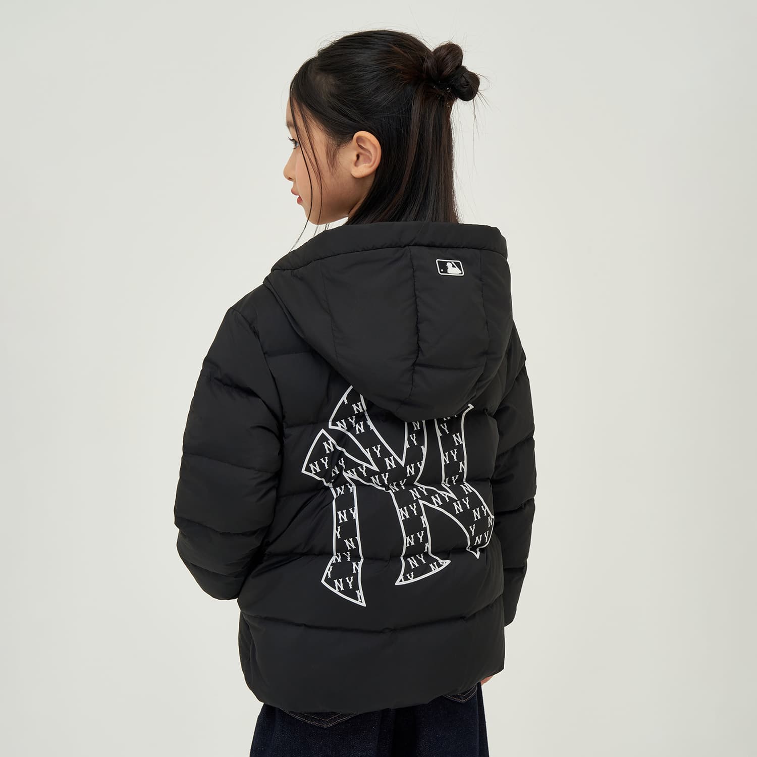 MLB Down Куртка New York Yankees Monogram Черная Подростковая - изображение 3