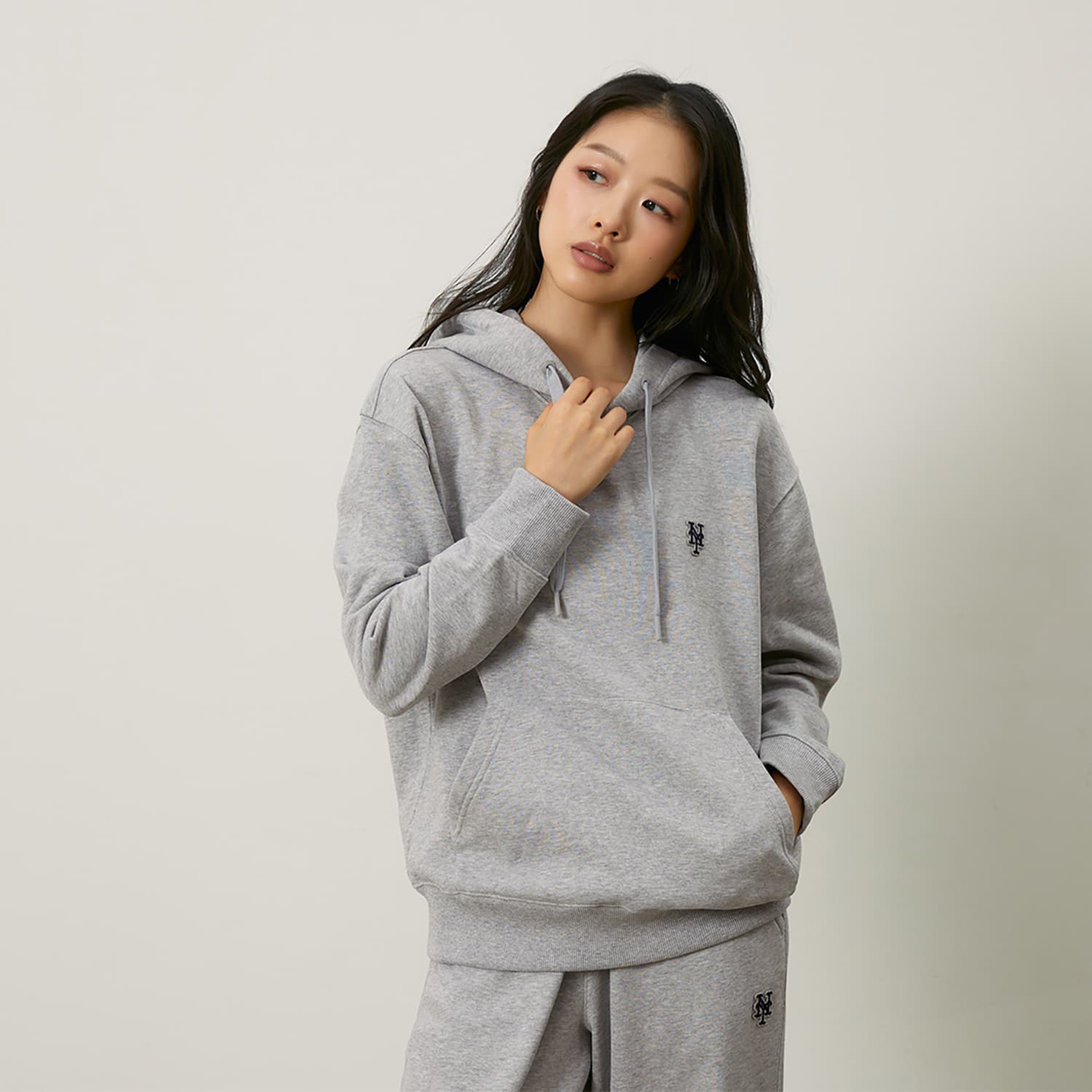 Худи MLB Hoodie - изображение 5