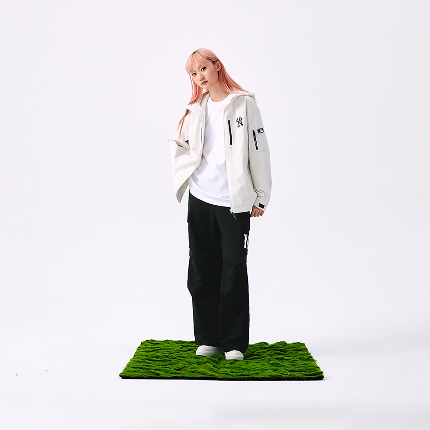 Штаны MLB New York Yankees Basic Collection SS25 Повседневные штаны Женские Черные - изображение 6