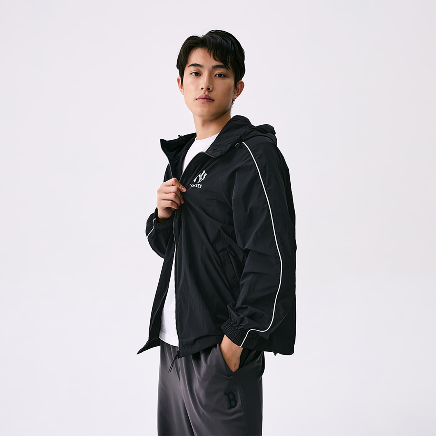 Куртка MLB Preppy Style Collection New York Yankees SS25 Куртка Унисекс Черная - изображение 6