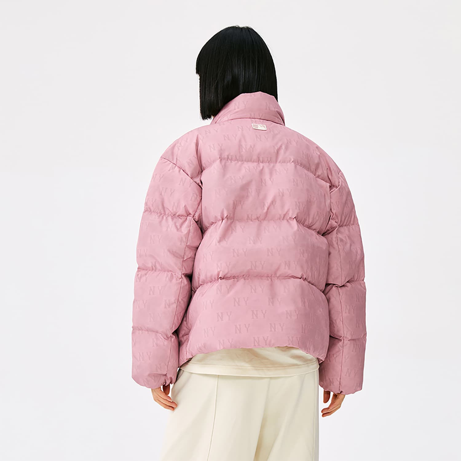 Зимняя куртка MLB MONOGRAM 25FW Пуховик Унисекс - изображение 3