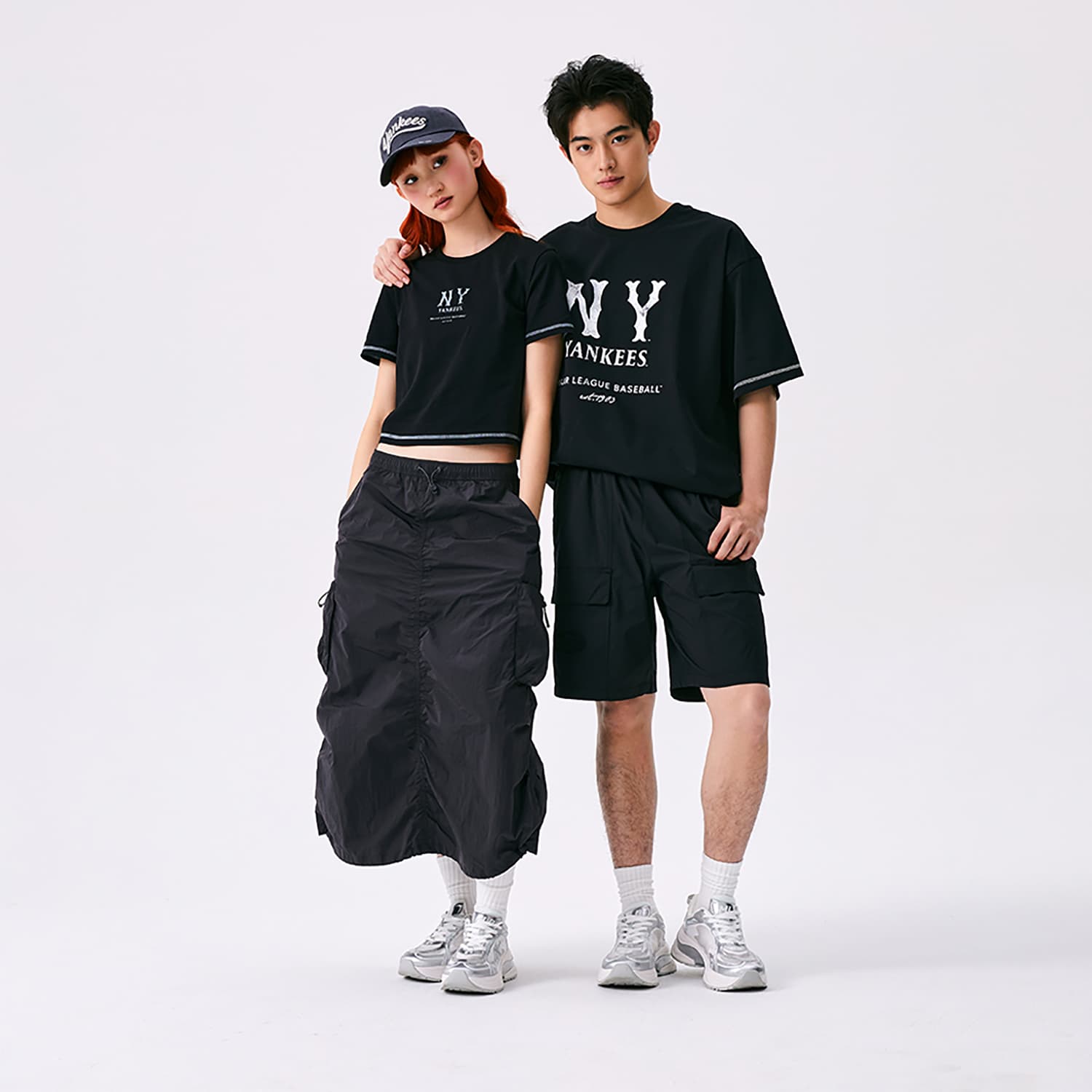 Футболка MLB Base Logo New York Yankees Черные Женские T-рубашки - изображение 7