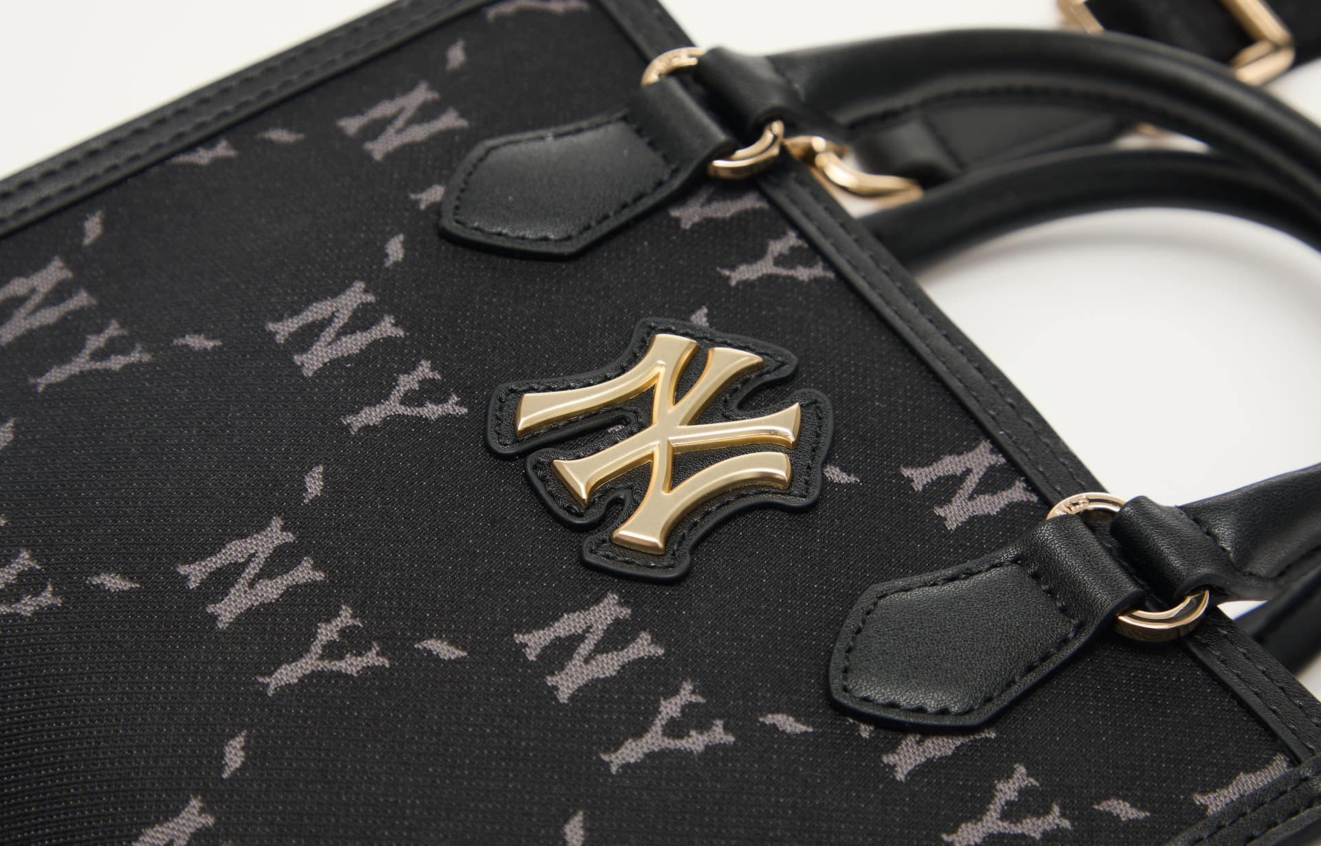Сумка mlb New York Yankees Monogram Хлопковое волокно Полиэфирное волокно Тоут Сумка через плечо Сумки Маленький Унисекс - изображение 6