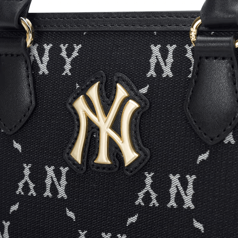 Сумка MLB New York Yankees Monogram Полиэстеровая ткань Сумка через плечо Маленькая Унисекс Черная - изображение 2