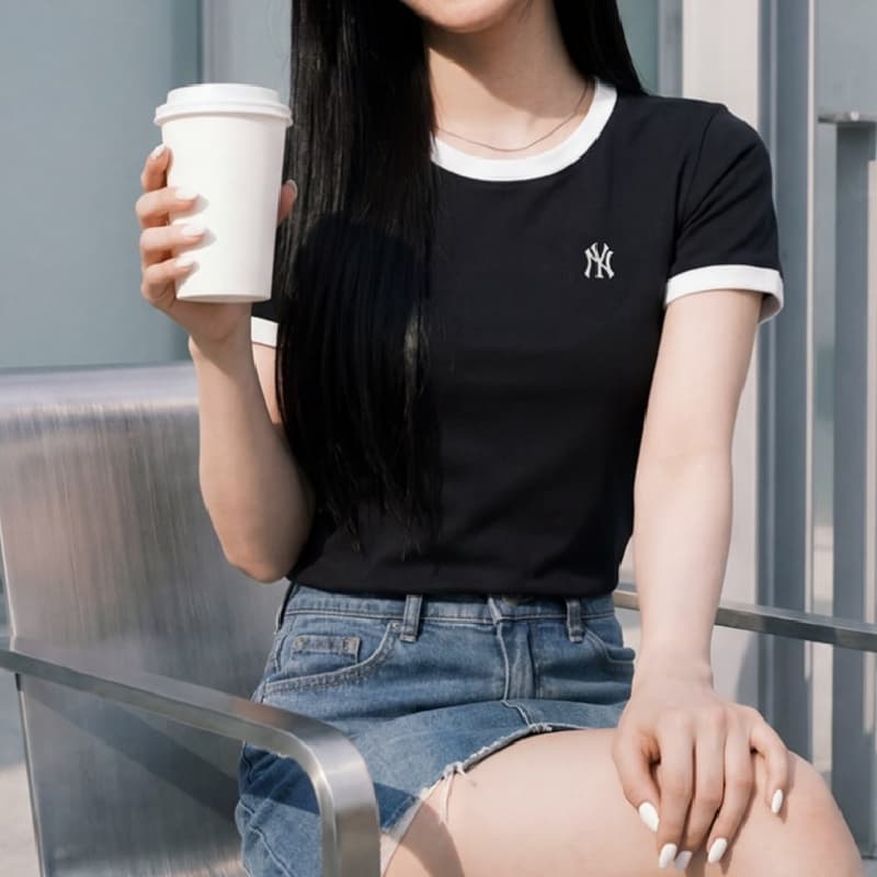 Футболка MLB New York Yankees Basic Collection T-рубашка Женская - изображение 3