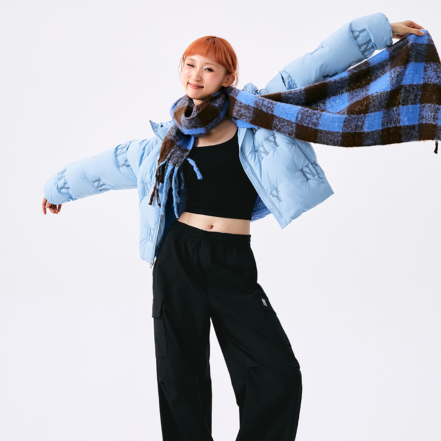 Пуховик MLB MONOGRAM FW24 Пуховик Женский Небесный Далёкий - изображение 4