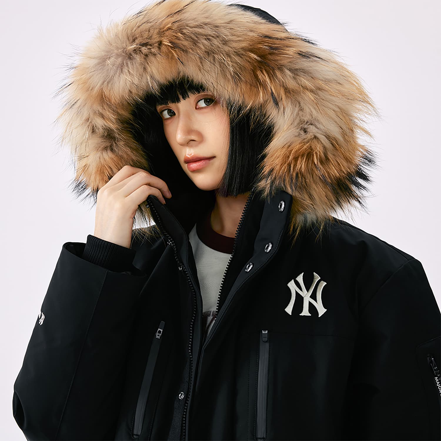 Зимняя куртка MLB New York Yankees Basic Collection FW25 Пуховик Унисекс - изображение 3