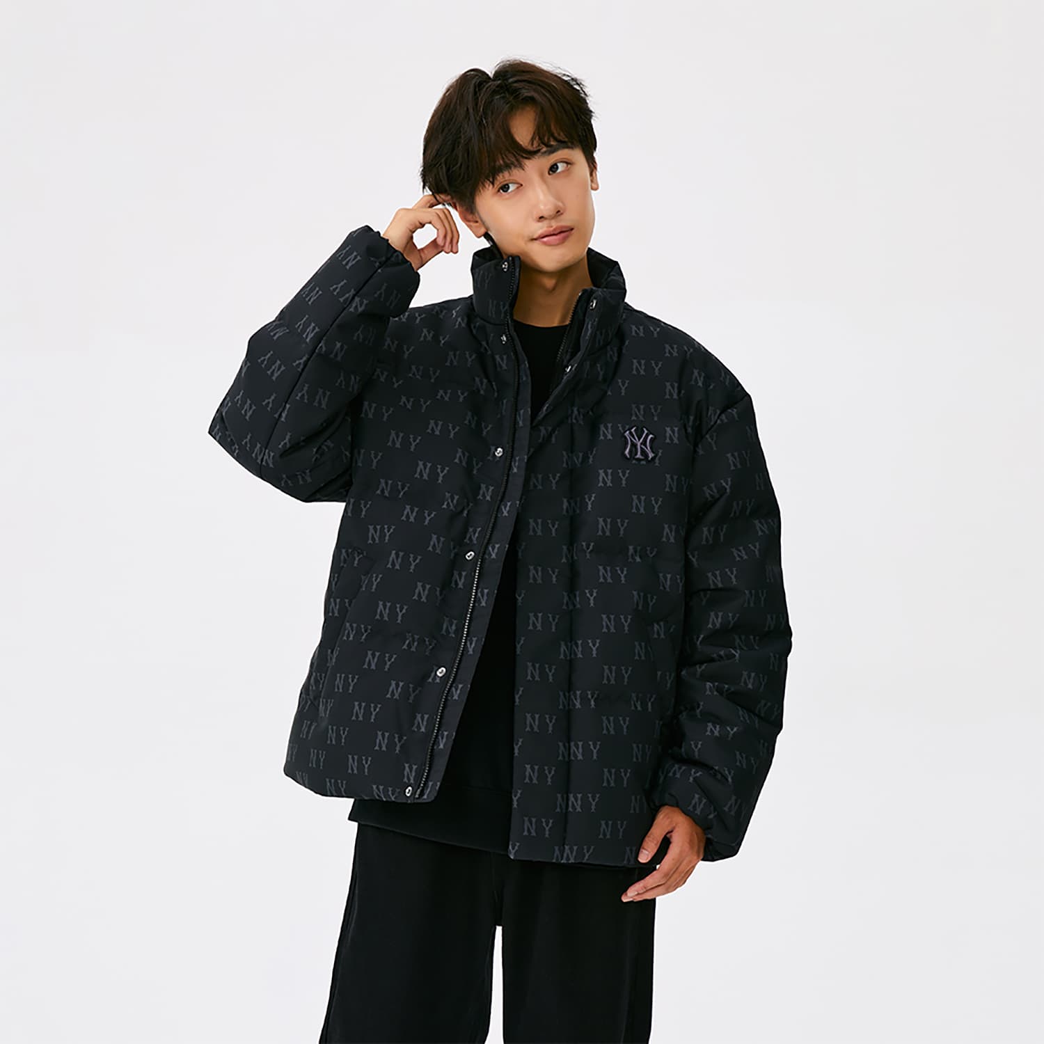 Зимняя куртка MLB MONOGRAM 25FW Пуховик Унисекс - изображение 5
