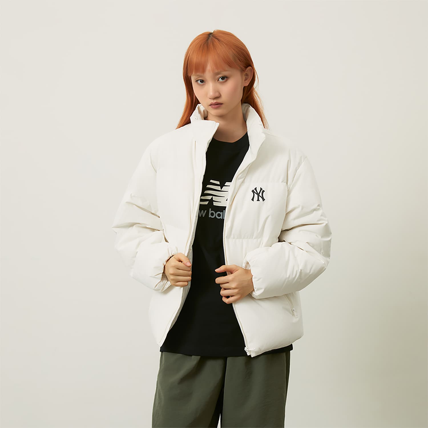 Зимняя куртка mlb New York Yankees Basic Collection FW24 Пуховик Унисекс Кремы - изображение 4