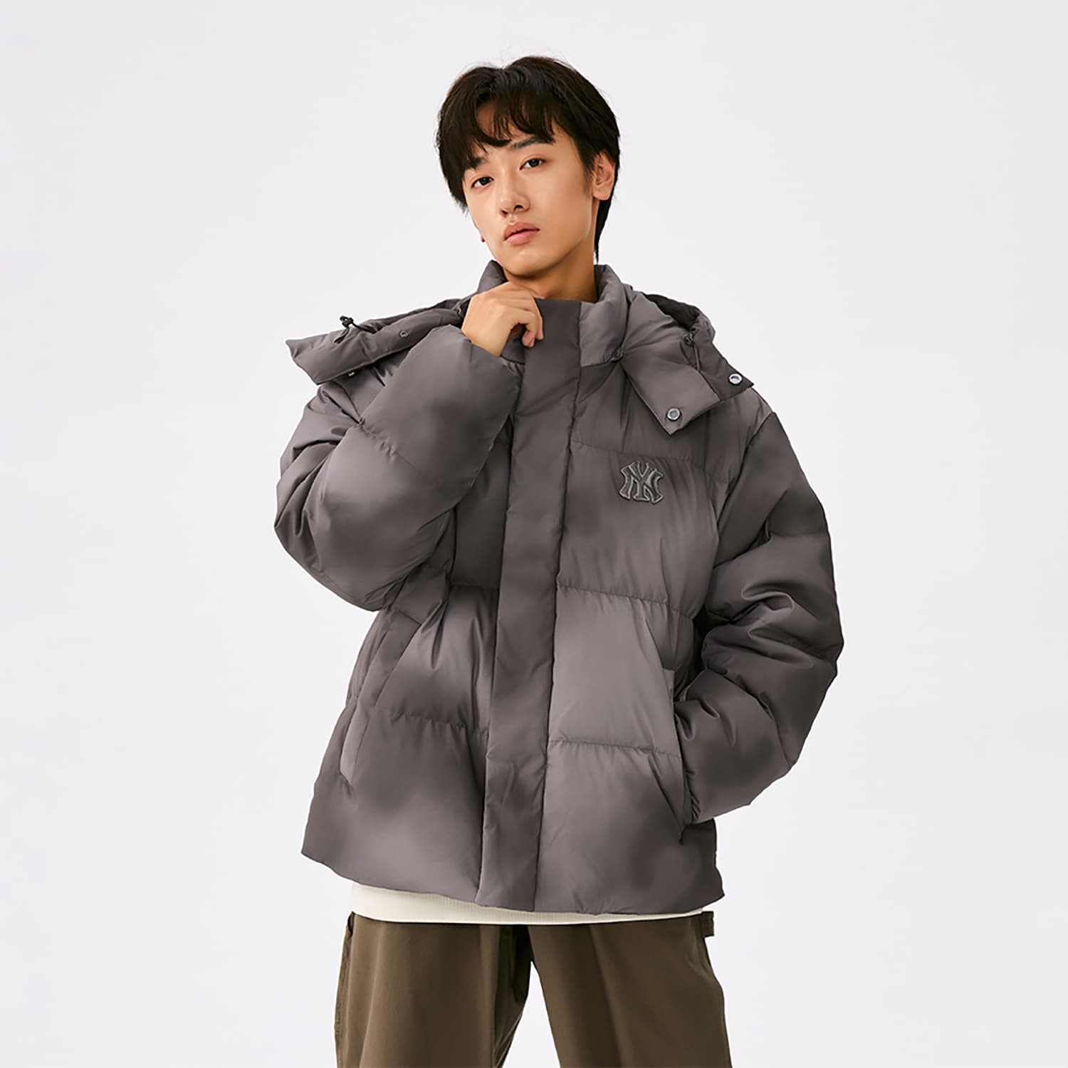 Зимняя куртка MLB New York Yankees Basic Collection FW25 Пуховик Унисекс - изображение 4