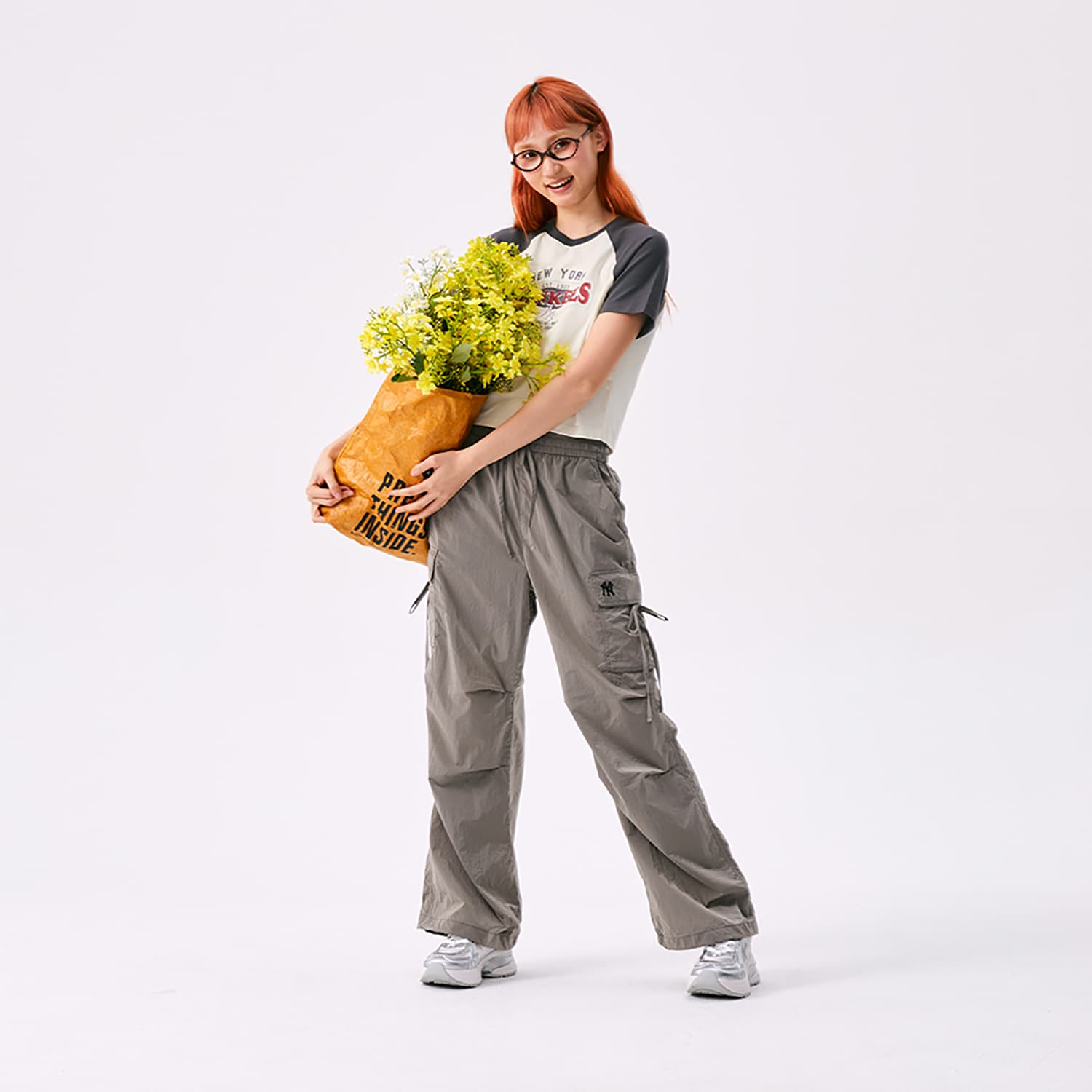 Футболка MLB Preppy Style Collection New York Yankees SS25 T Рубашка Женская Кремовая - изображение 5