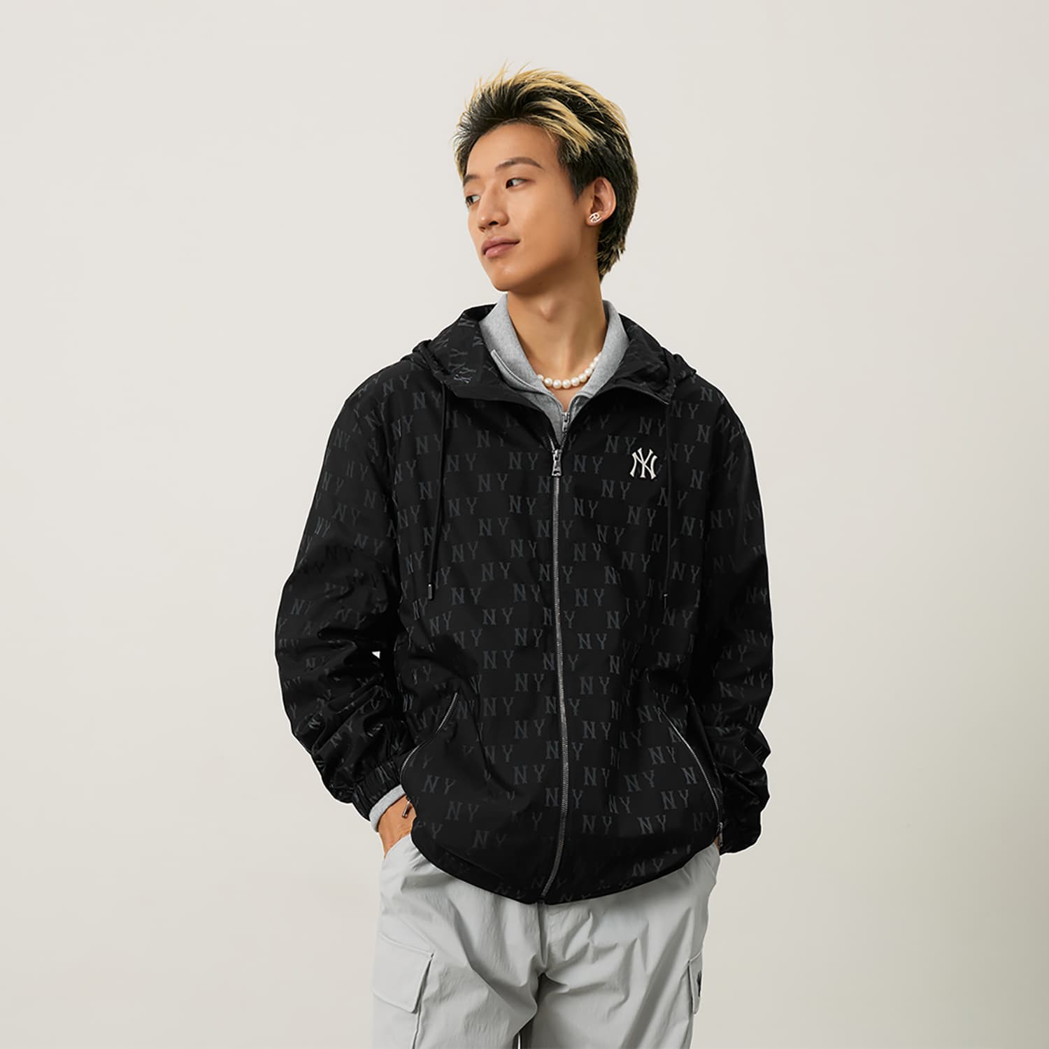 Куртка MLB MONOGRAM 24FW Куртка Унисекс Черный - изображение 5