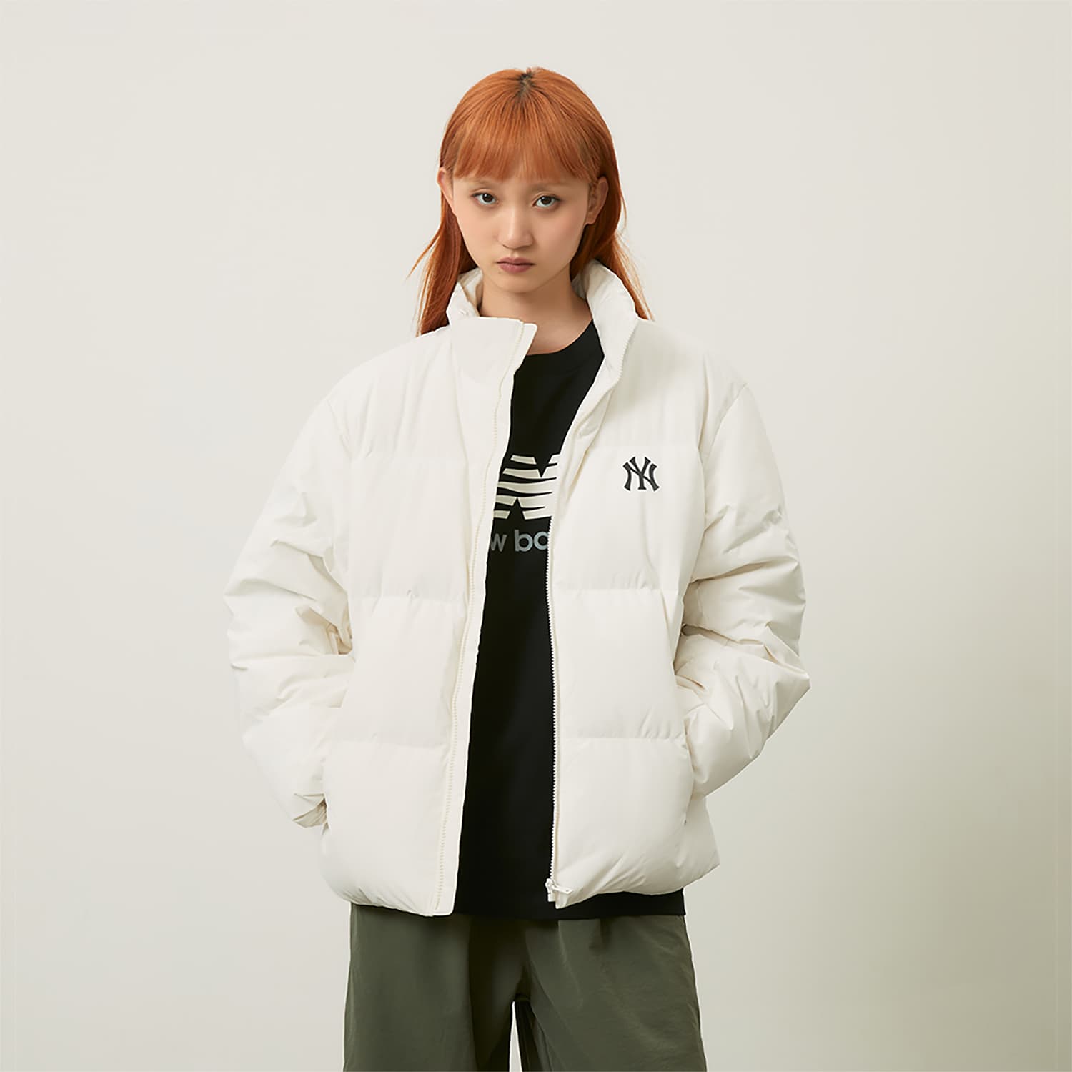 Зимняя куртка mlb New York Yankees Basic Collection FW24 Пуховик Унисекс Кремы - изображение 3