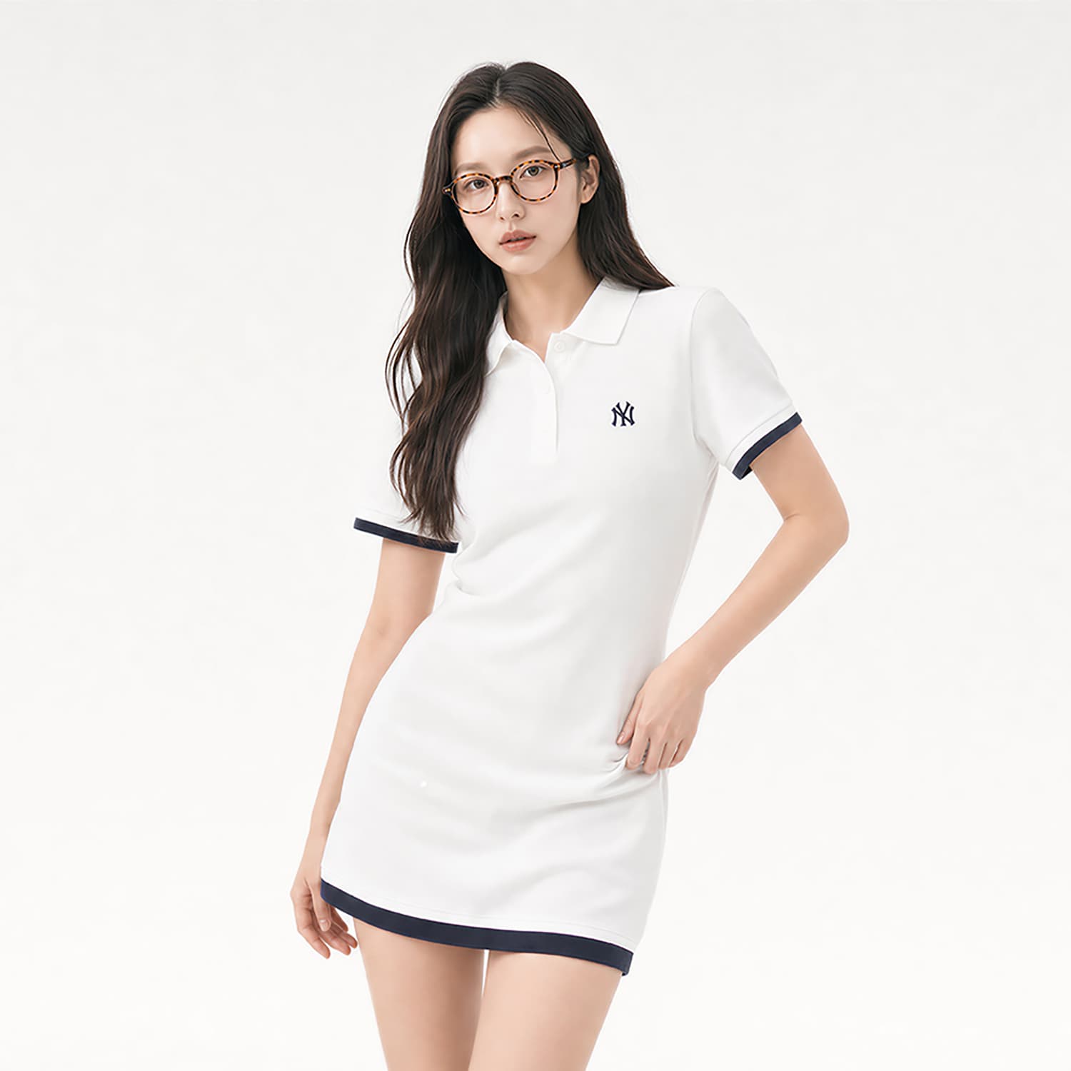 Платье MLB New York Yankees Basic Collection SS26 Короткое платье с короткими рукавами для женщин - изображение 5