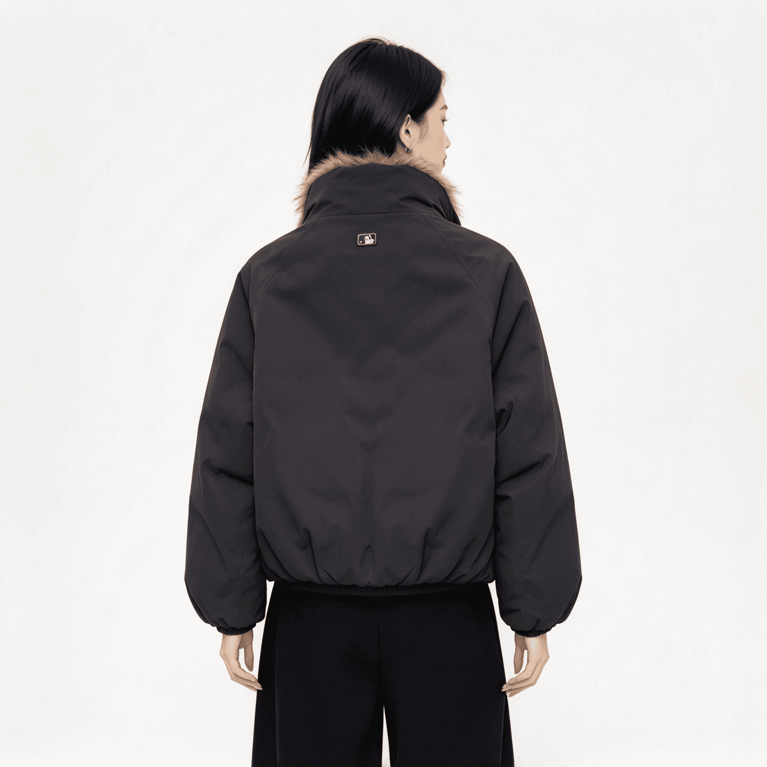 Пуховик mlb New York Yankees Basic Collection FW26 Пуховик Женские - изображение 5