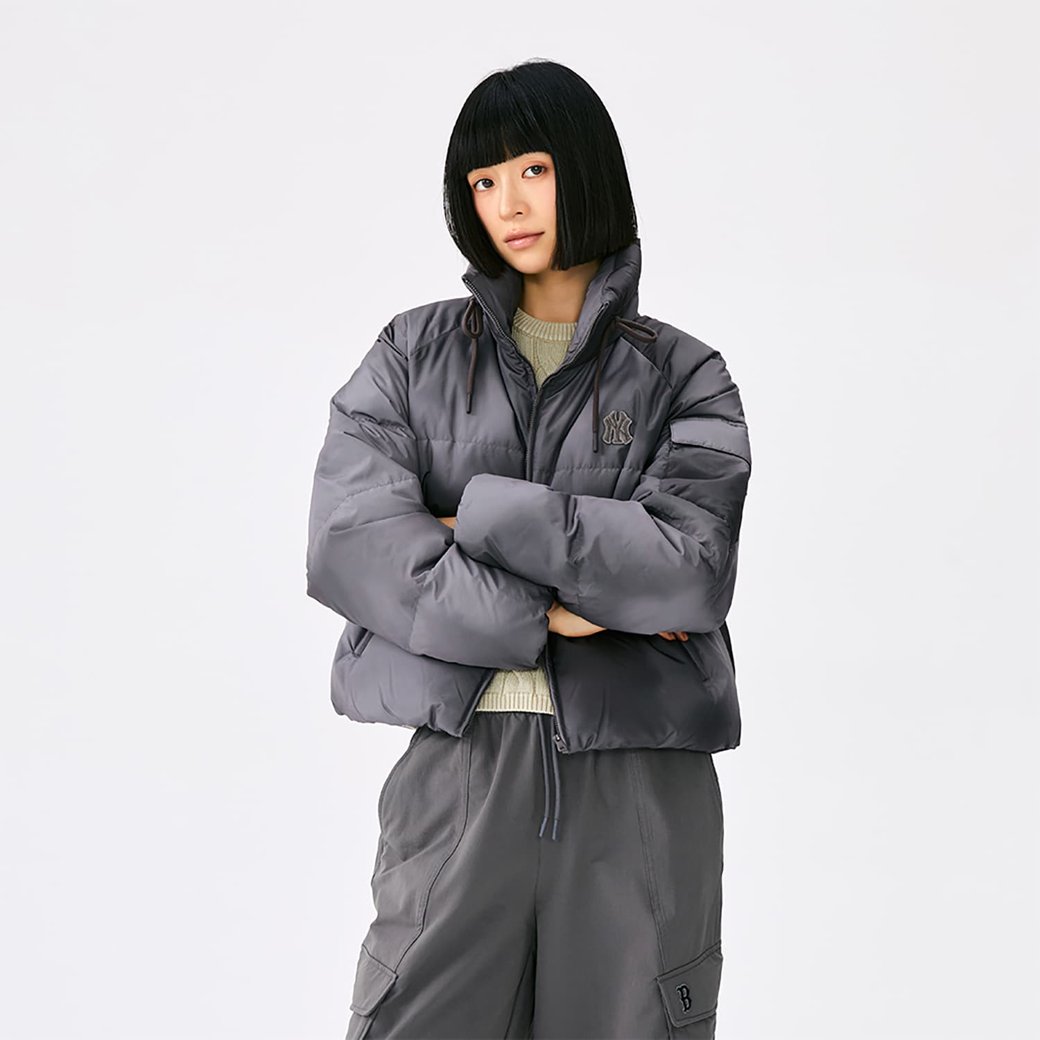 Пуховик MLB New York Yankees Basic Collection 25FW Пуховик Женский - изображение 5
