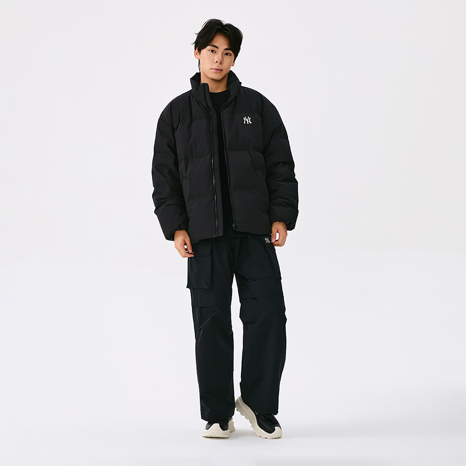 Зимняя куртка MLB New York Yankees Basic Collection FW25 Пуховик Унисекс - изображение 6