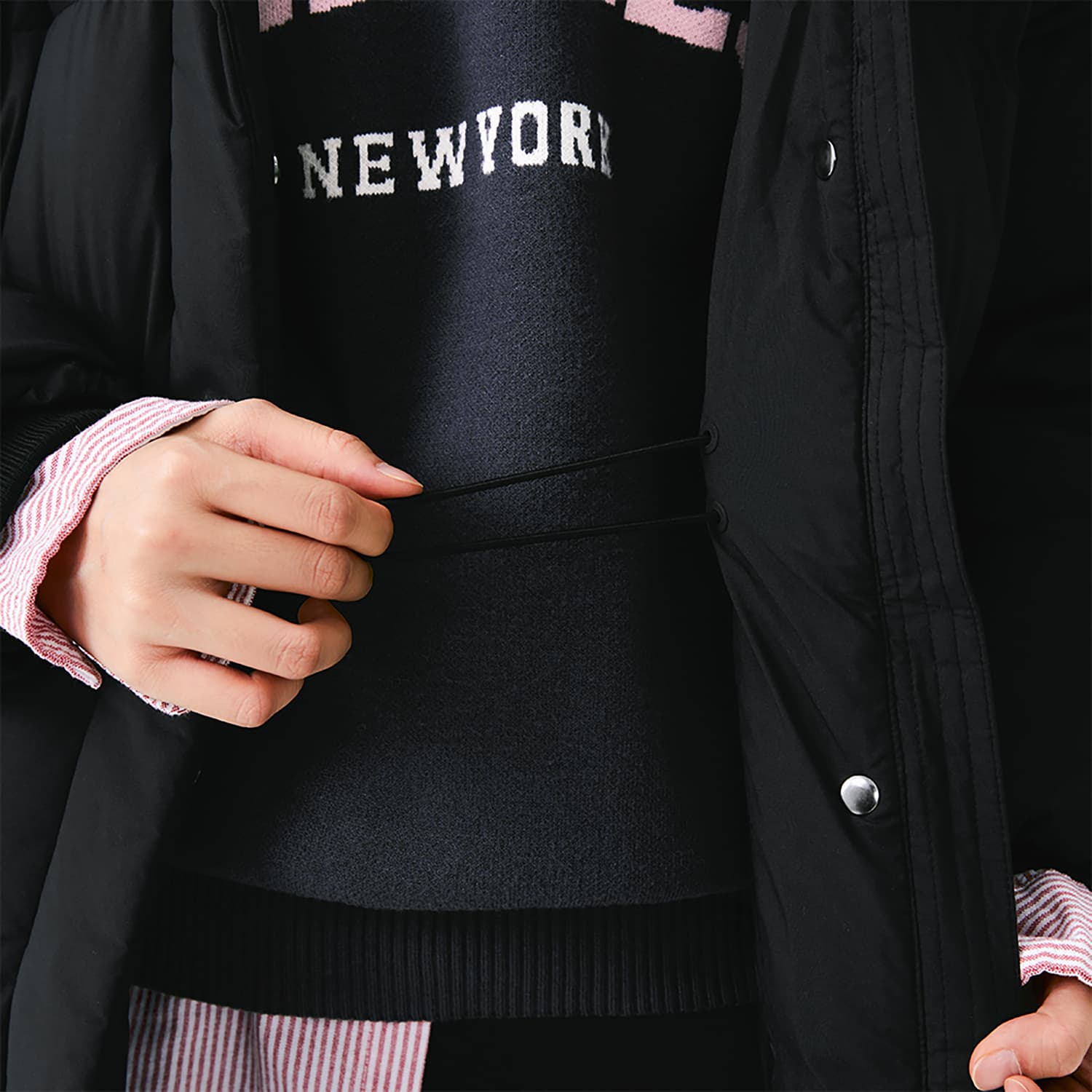 Пуховик MLB New York Yankees Basic Collection Пуховик Женский Черный - изображение 7