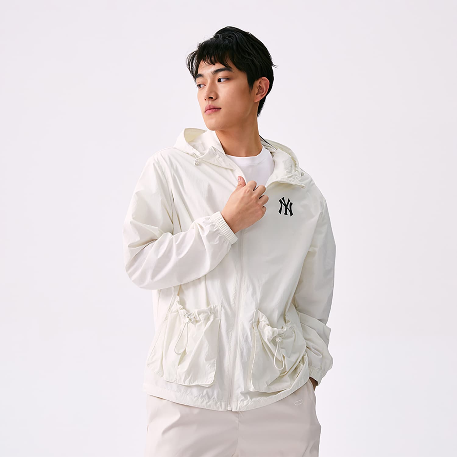 Куртка mlb New York Yankees Basic Collection SS25 Ветрозащитный Куртка Унисекс Сливочный - изображение 4