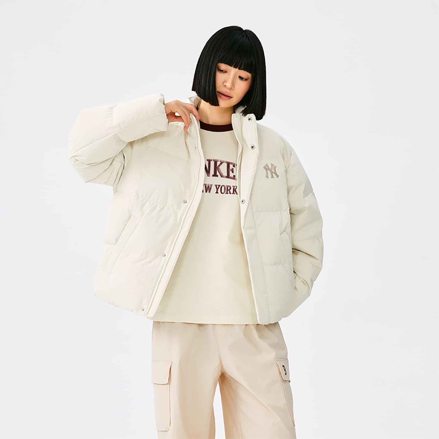 Зимняя куртка MLB MONOGRAM FW25 Пуховик Унисекс - изображение 5