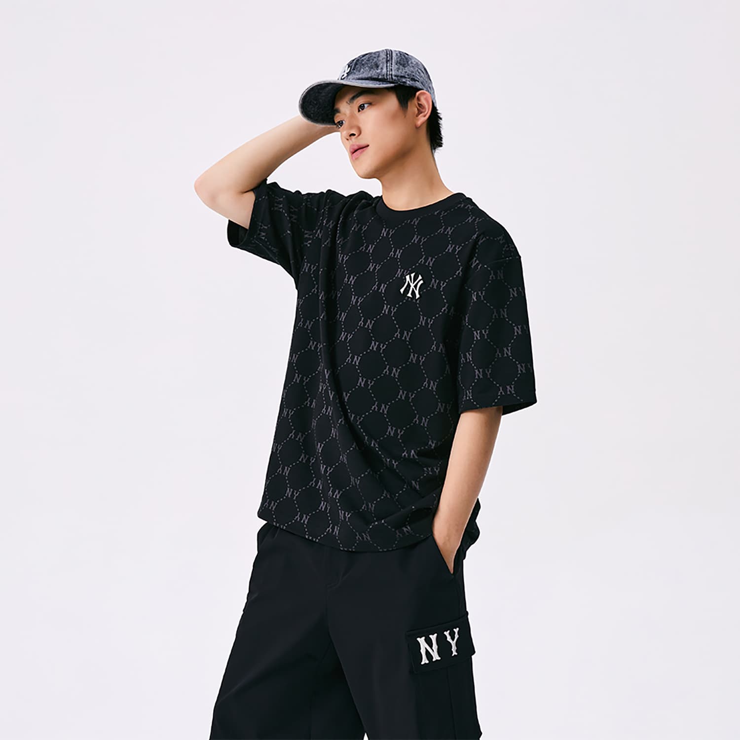 Футболка MLB MONOGRAM Коллекция Boston Red Sox SS25 T-Shirt Унисекс Черный - изображение 7