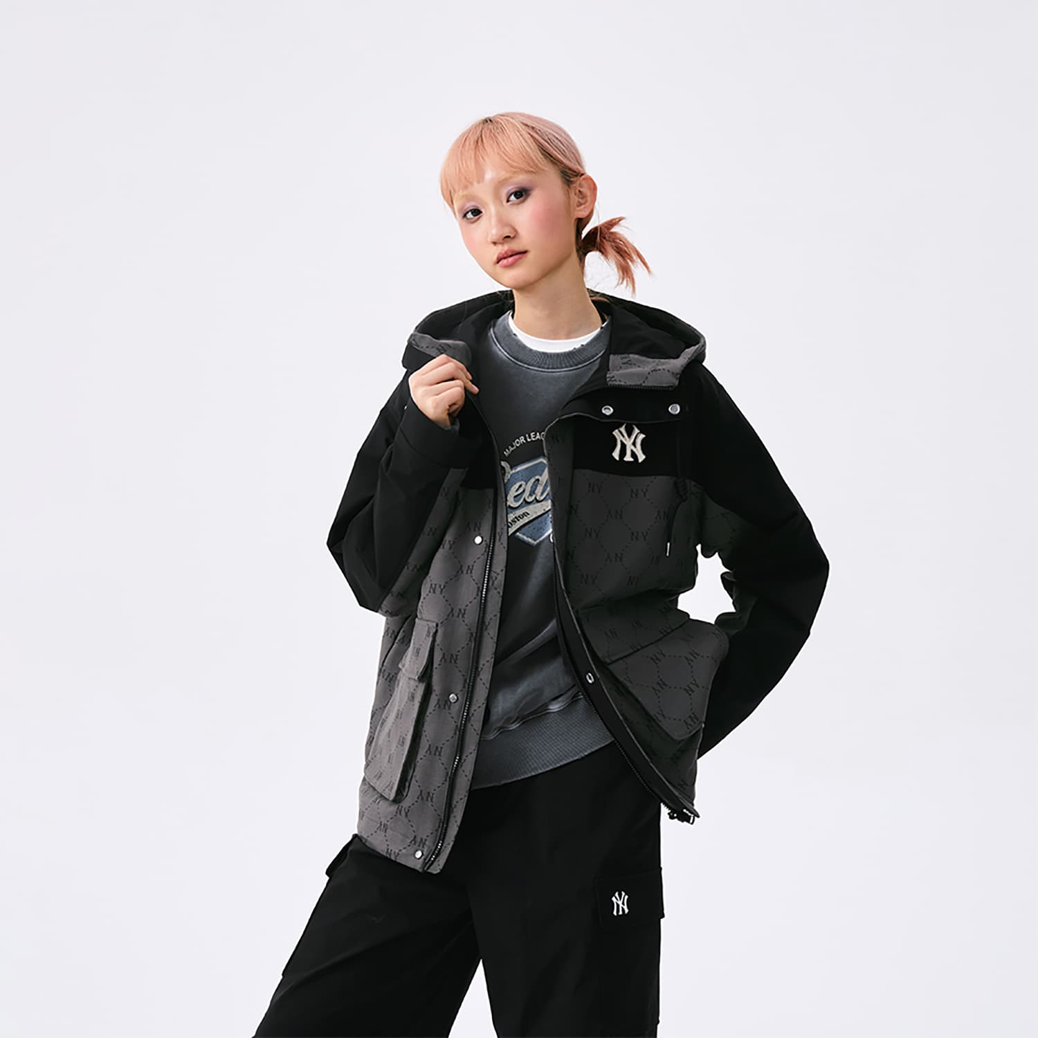 Куртка MLB MONOGRAM SS25 Куртка Унисекс Темно-Угольный Серый - изображение 6