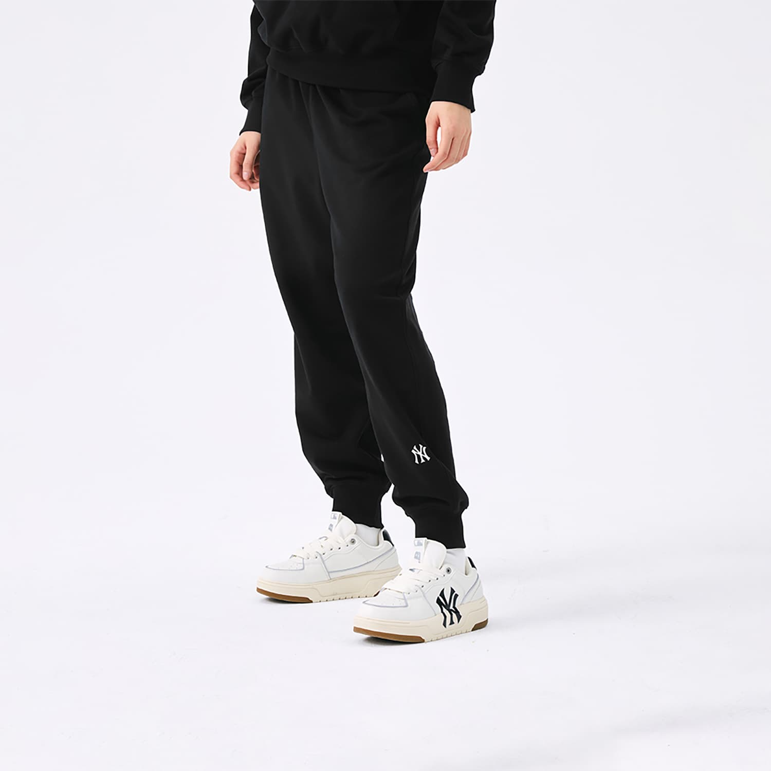 Штаны MLB New York Yankees Basic Collection SS25 Вязаные тренировочные штаны унисекс черные - изображение 7