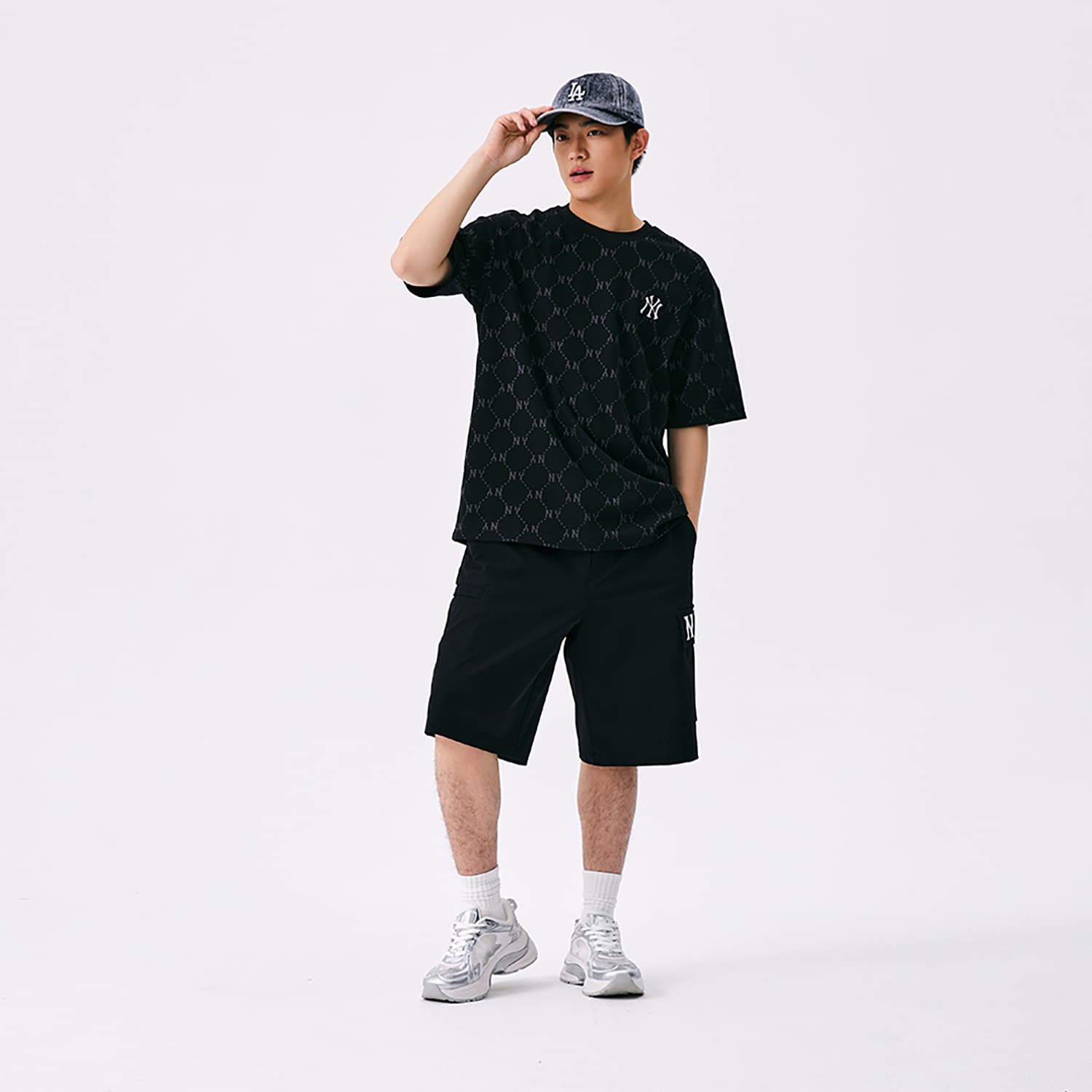 Футболка MLB MONOGRAM Коллекция Boston Red Sox SS25 T-Shirt Унисекс Черный - изображение 8