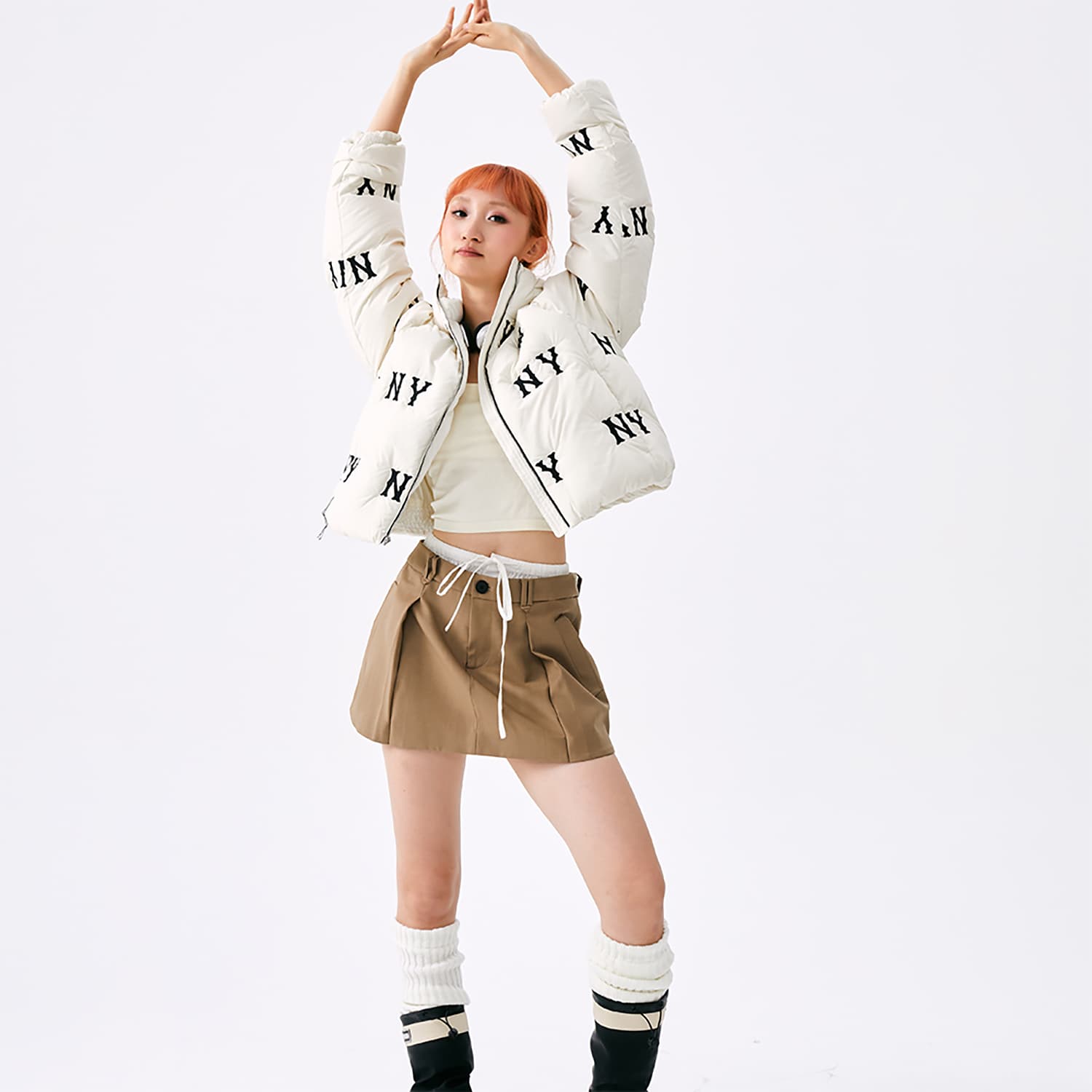 Пуховик MLB New York Yankees FW24 Down Jacket Женская Темно-Кремовый - изображение 3