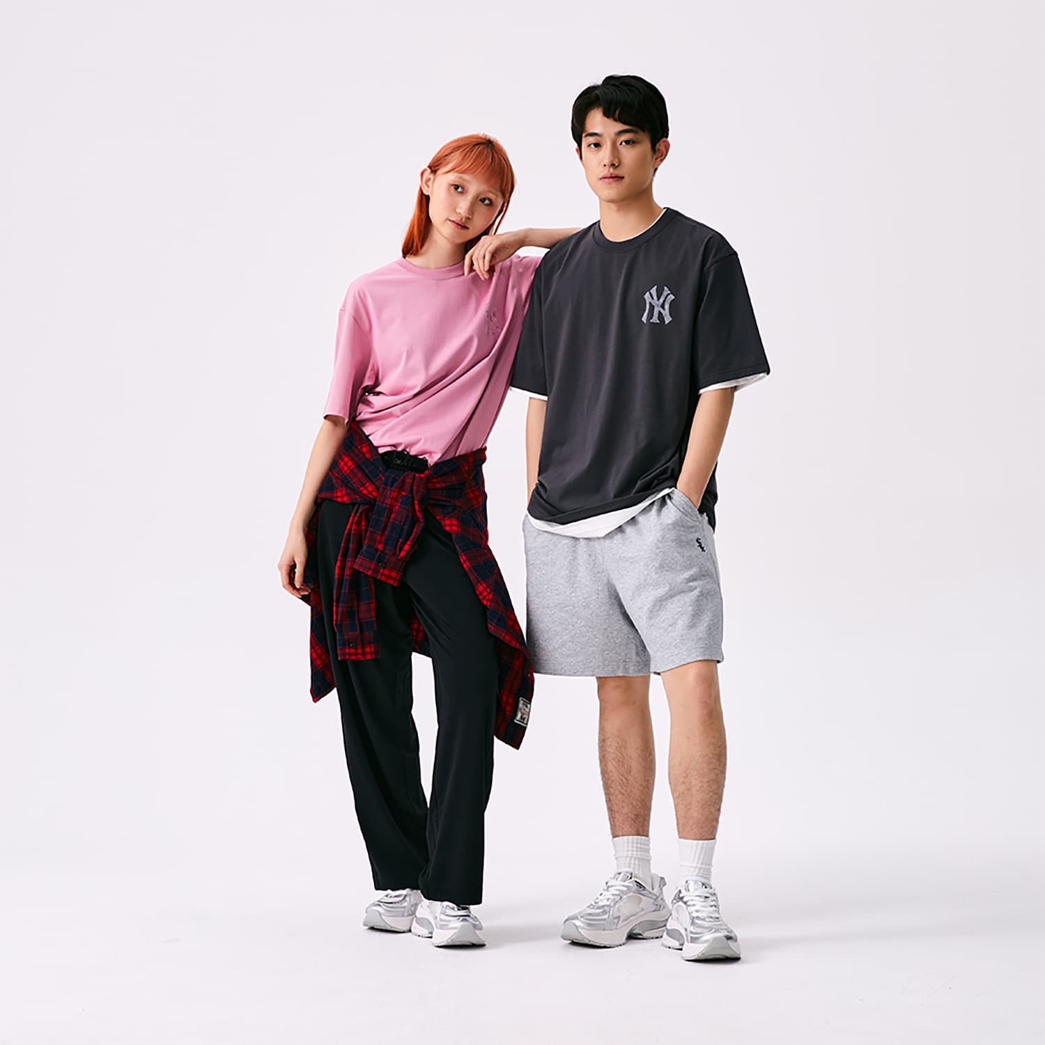 Футболка MLB MONOGRAM SS25 T Рубашка Унисекс Угольно-серый - изображение 3