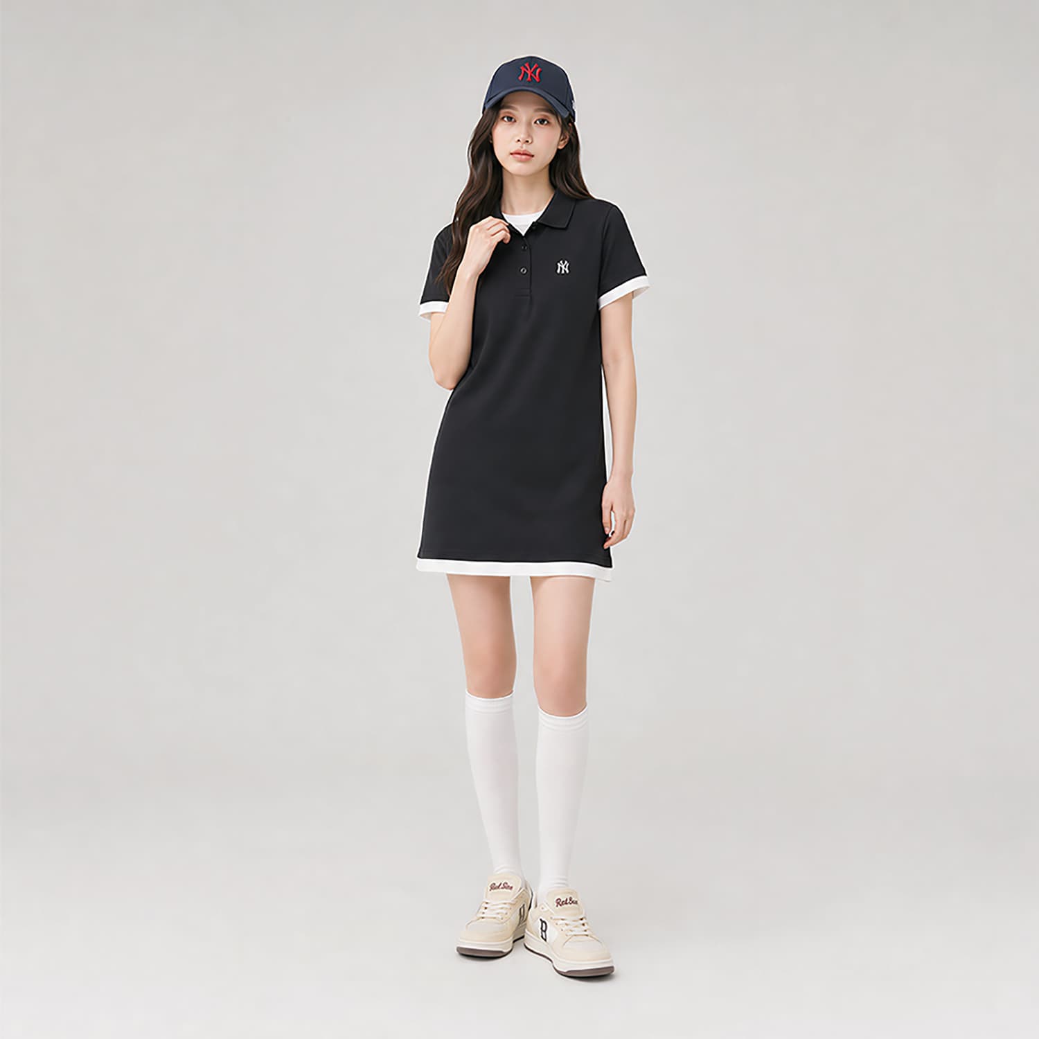 Платье MLB New York Yankees Basic Collection SS26 Короткое платье с короткими рукавами для женщин - изображение 4