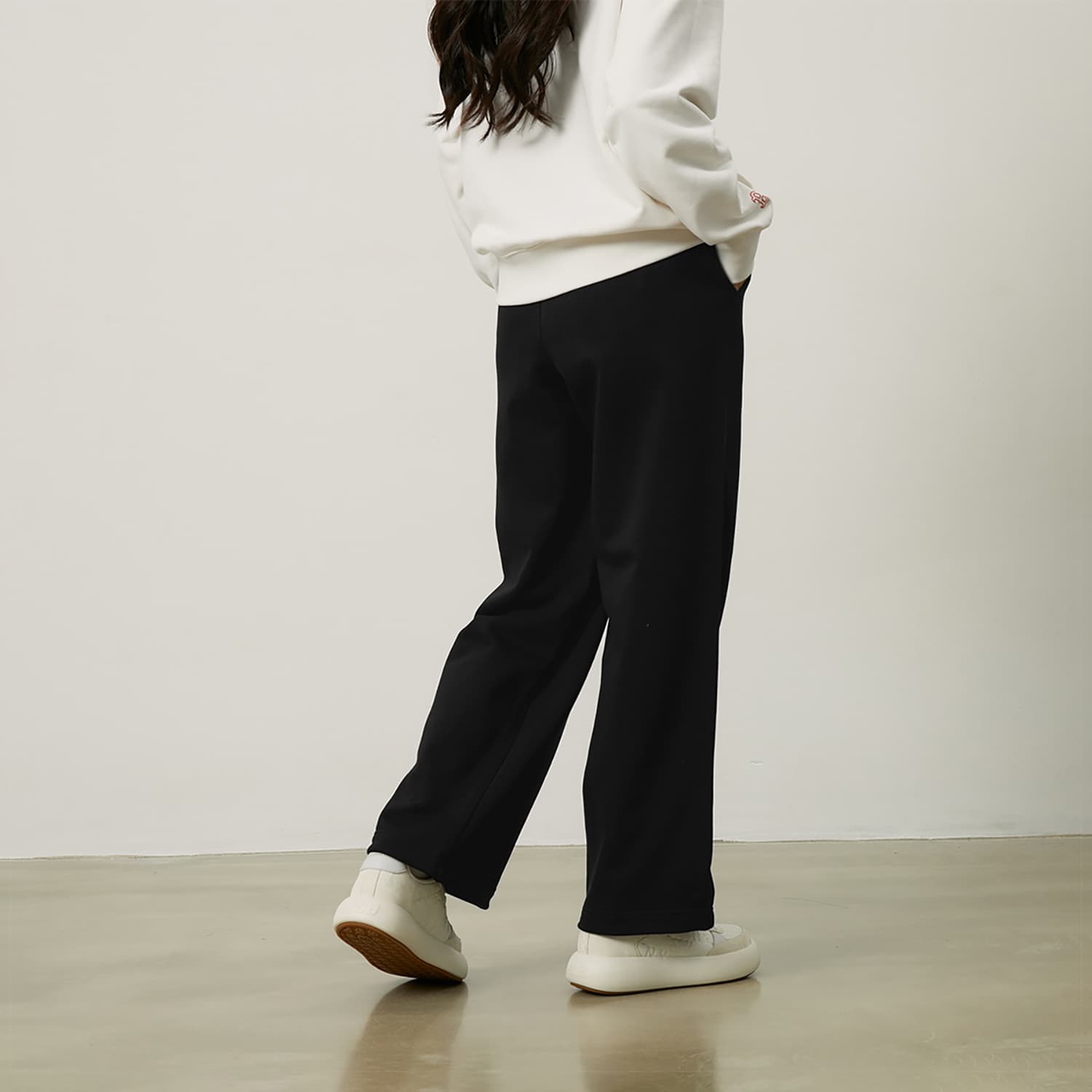 Штаны MLB New York Yankees Basic Collection FW24 Повседневные штаны Унисекс Черные - изображение 3