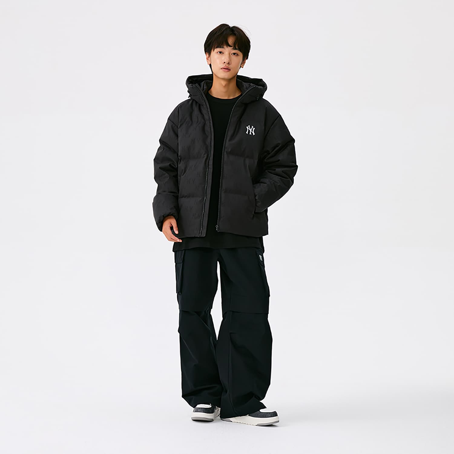Зимняя куртка MLB MONOGRAM FW25 Пуховик Унисекс - изображение 5