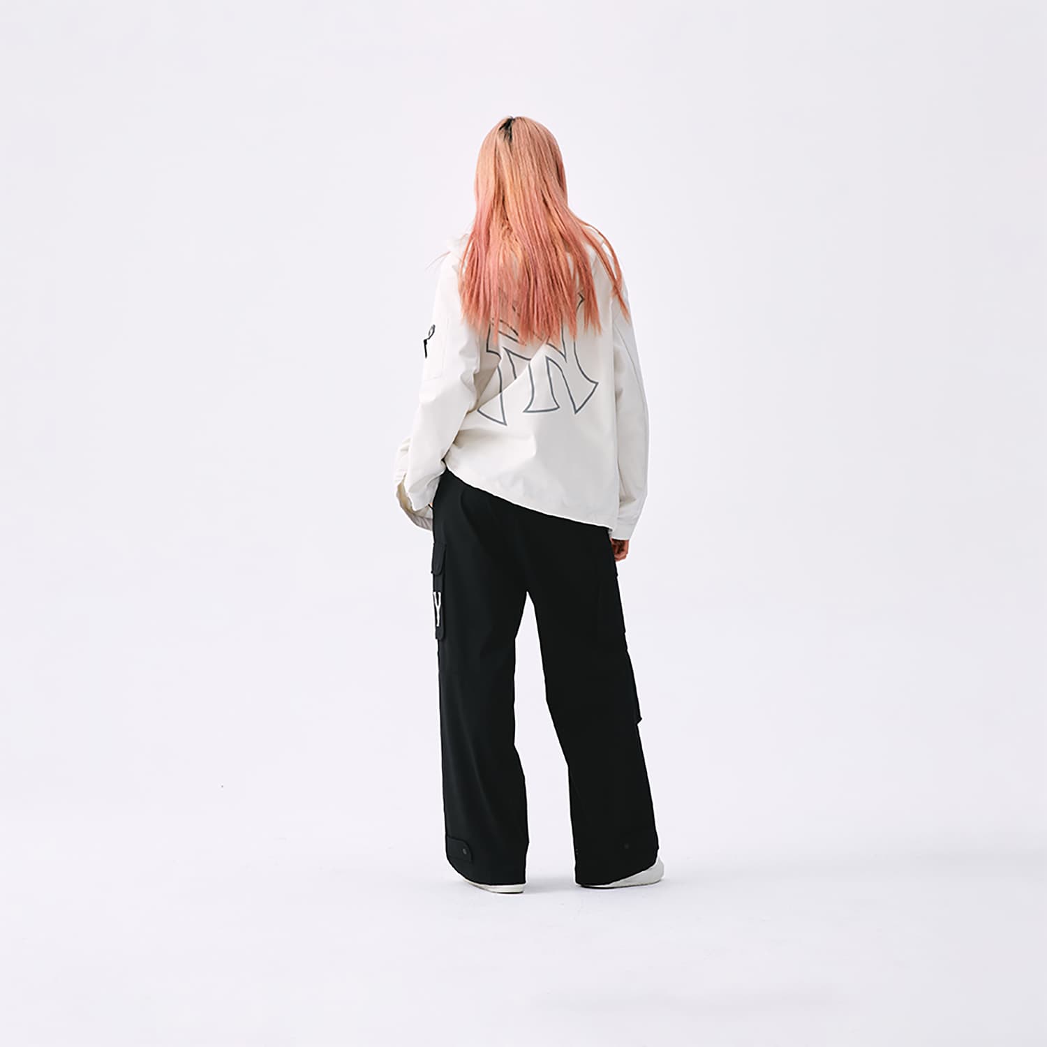 Штаны MLB New York Yankees Basic Collection SS25 Повседневные штаны Женские Черные - изображение 8