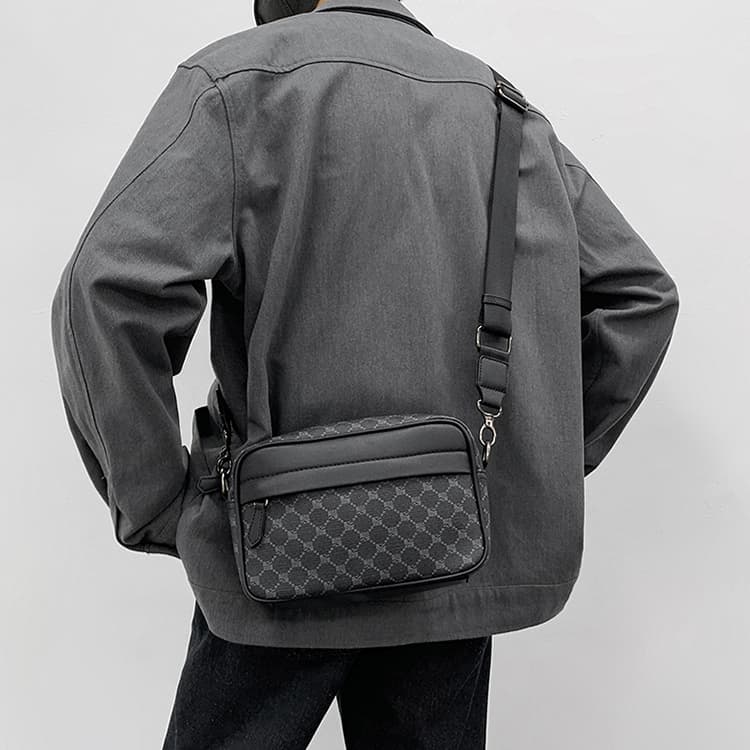 Сумка через плечо CARTELO ПУ (полиуретан) Сумка через плечо Сумка на плечо Унисекс Черный с узором - изображение 4