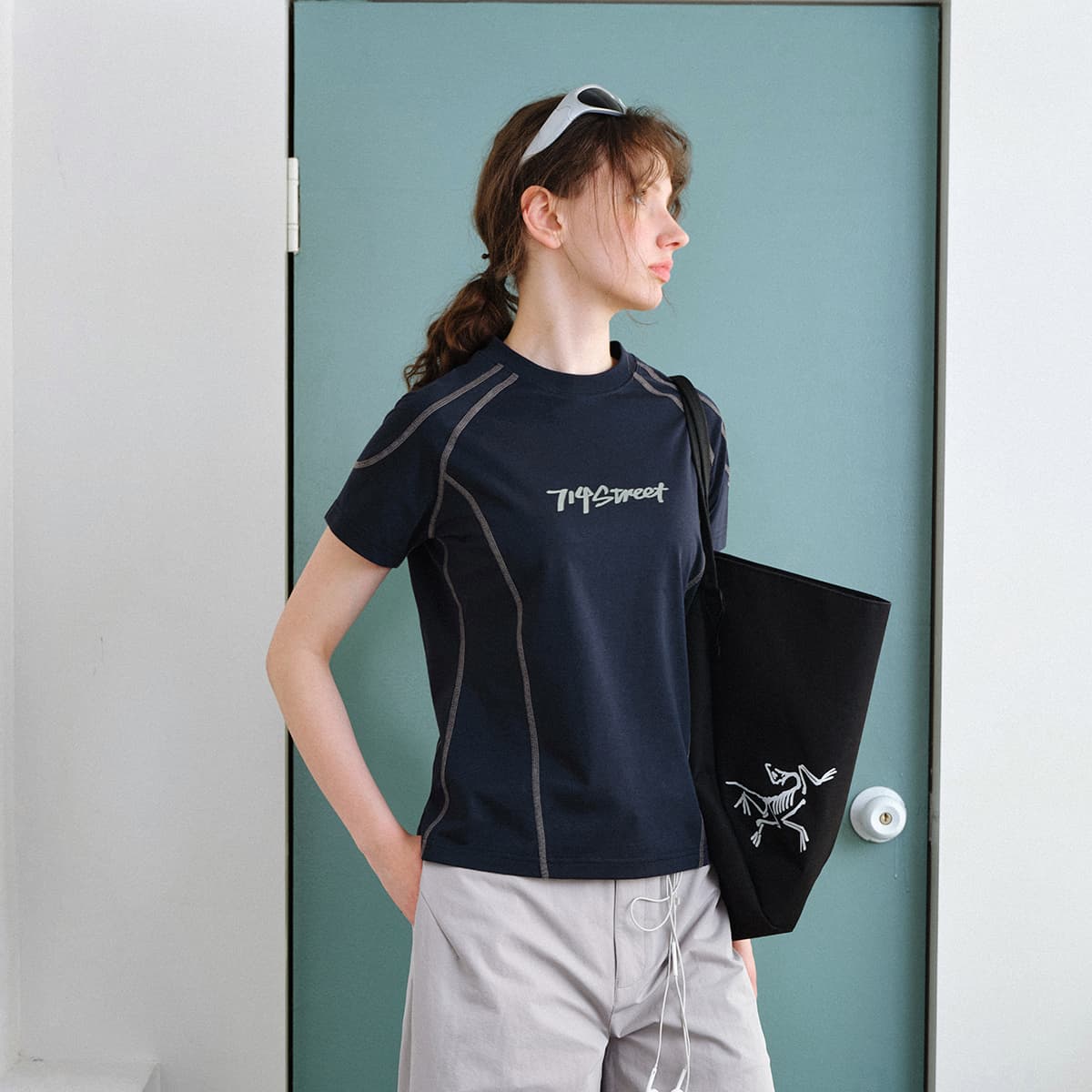 Футболка 714STREET Женские T-рубашки - изображение 6