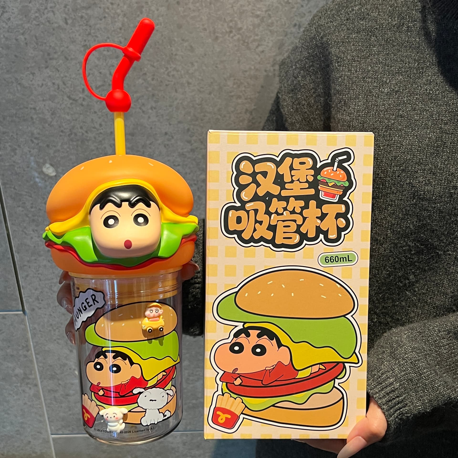 Crayon Shinchan Коллаборация Tritan Пластиковая Водяная Чашка 660 мл - изображение 4