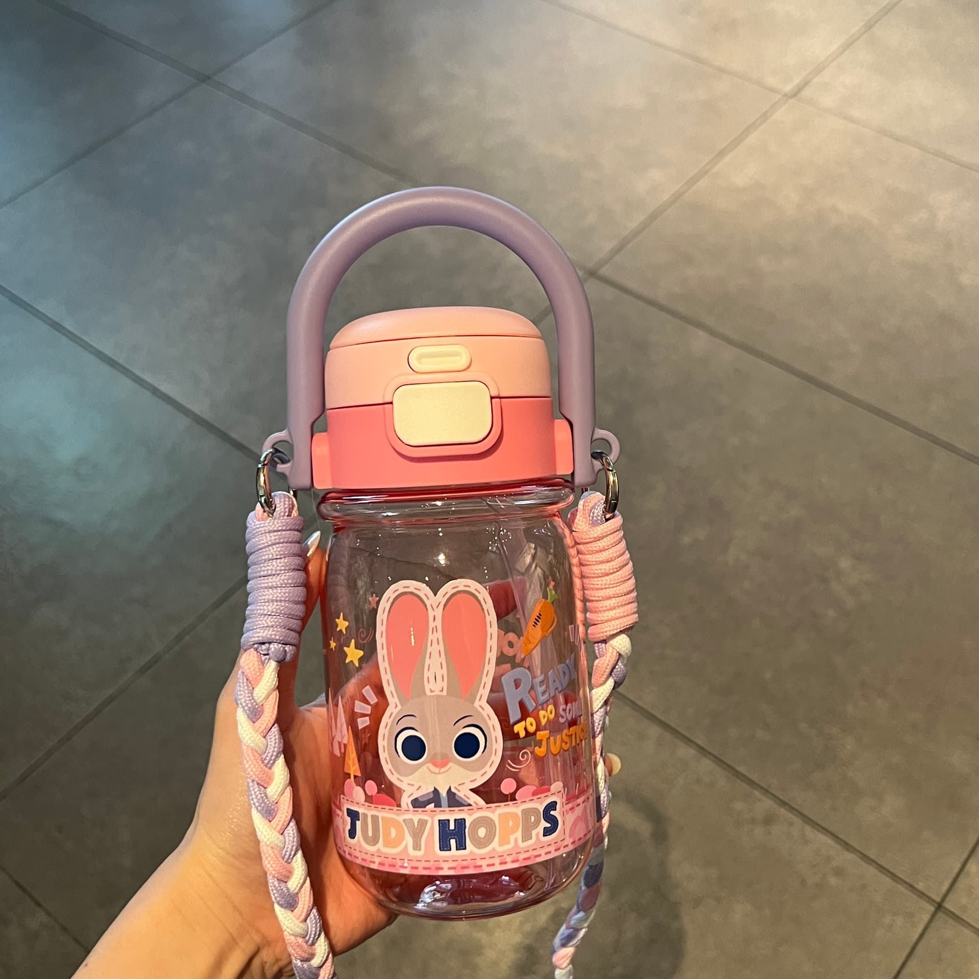 Disney Zootopia Collaboration Джуди Ник Пластиковый Подстаканник 650 мл - изображение 2