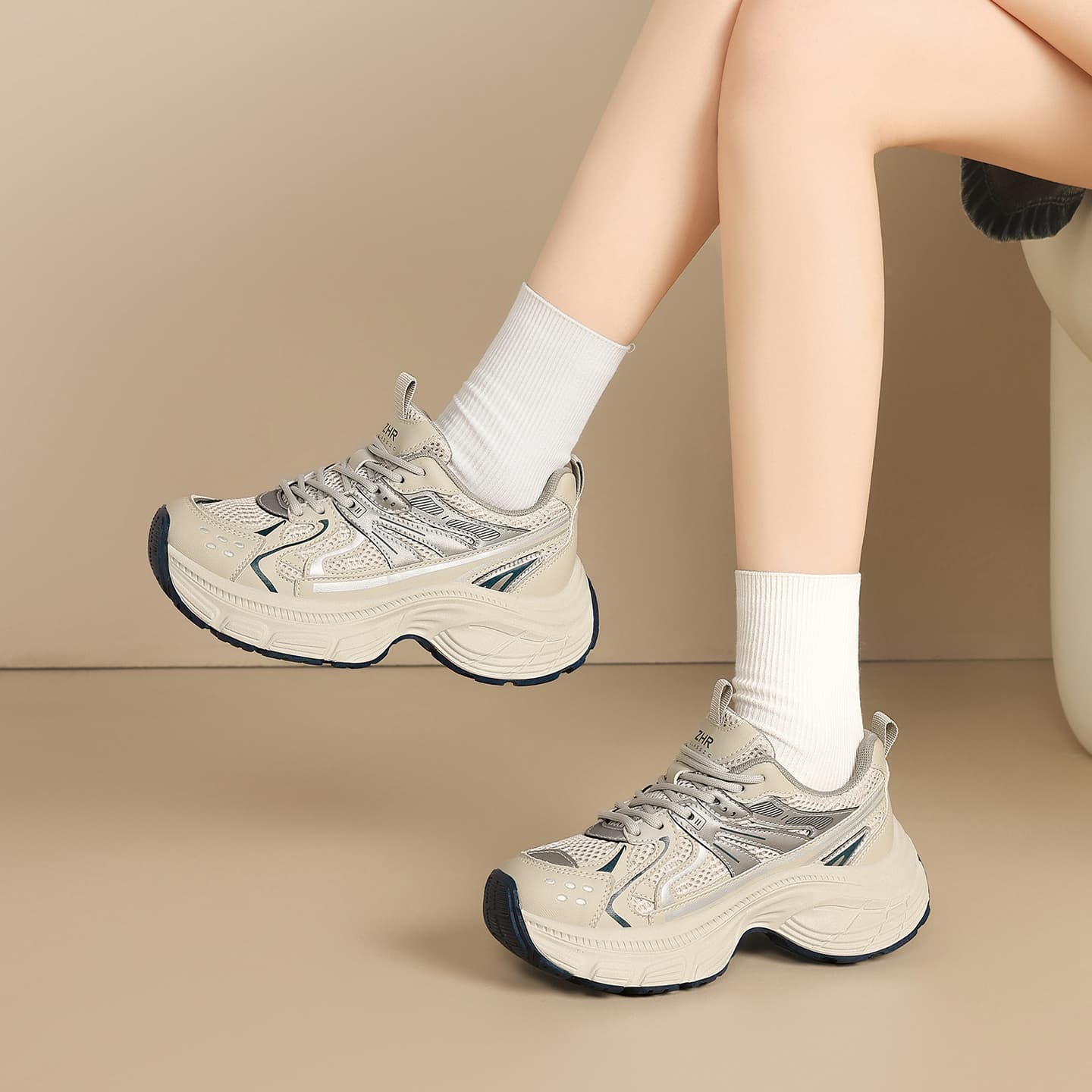 Кроссовки ZHR Low-Top Casual Shoes Gray Women's - изображение 3