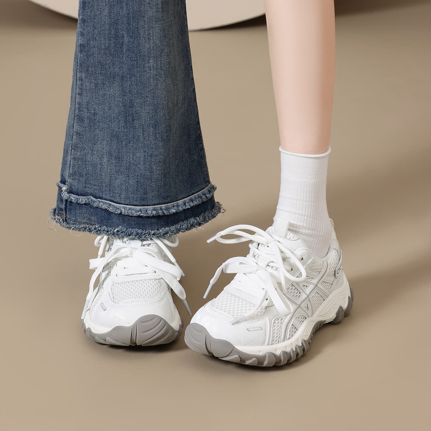 Кроссовки ZHR Chunky Sneakers Low Top Women's - изображение 2