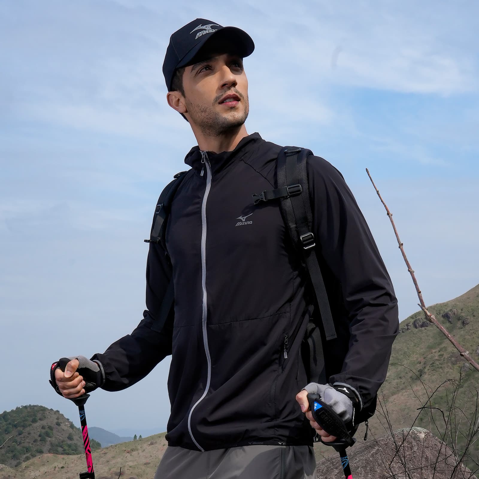 Легкая ветровка Mizuno Logo - изображение 5