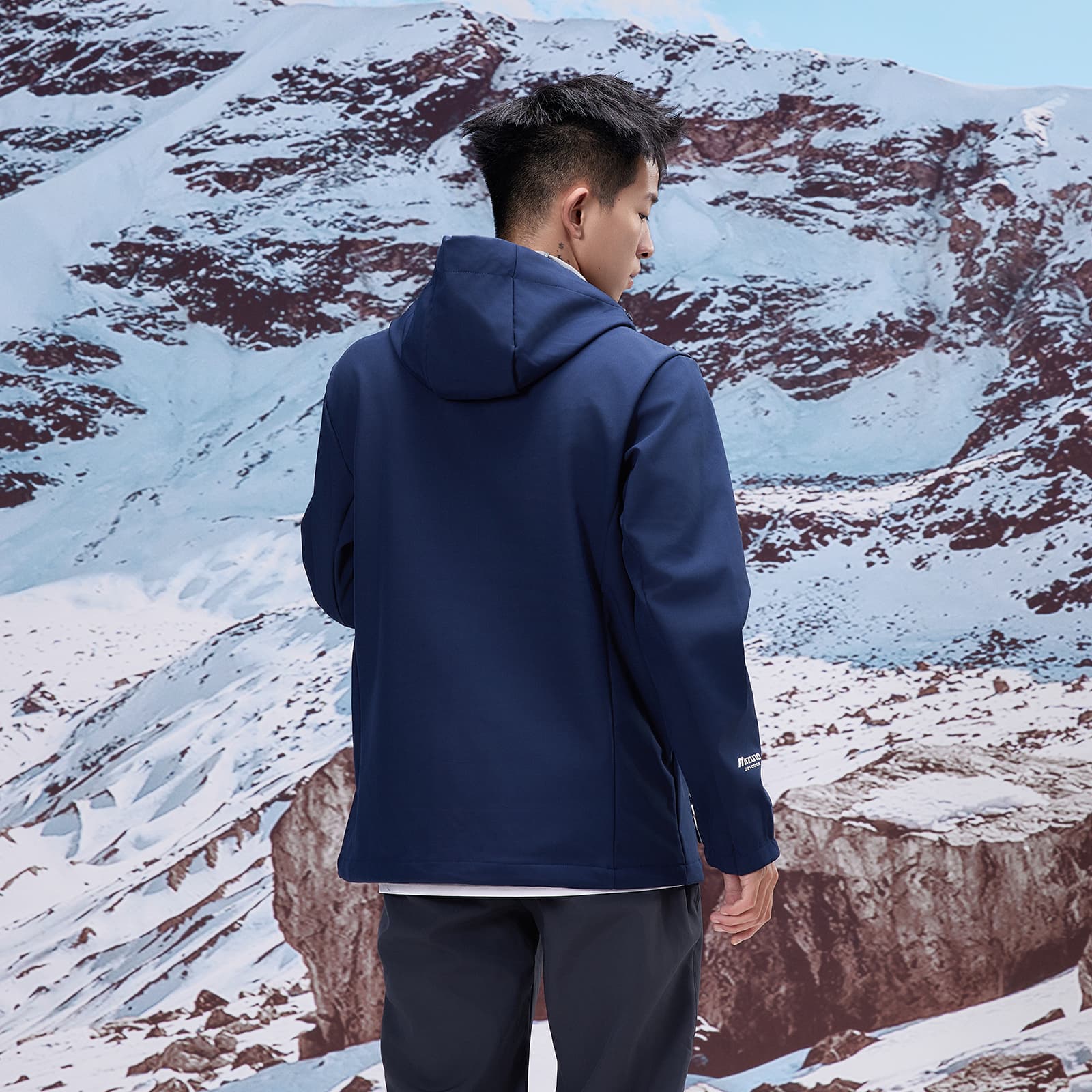 Демисезонная куртка Ветровка Mizuno унисекс - изображение 7
