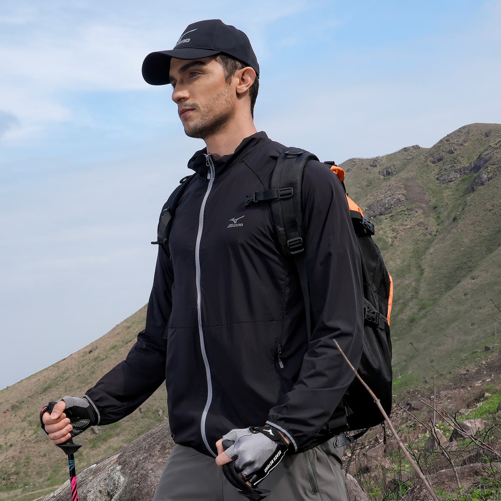 Легкая ветровка Mizuno Logo - изображение 2