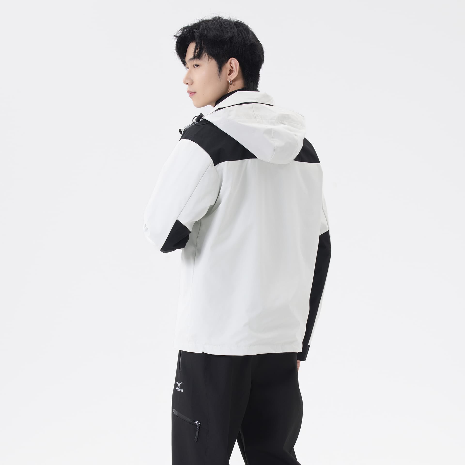 Куртка Mizuno Logo - изображение 7