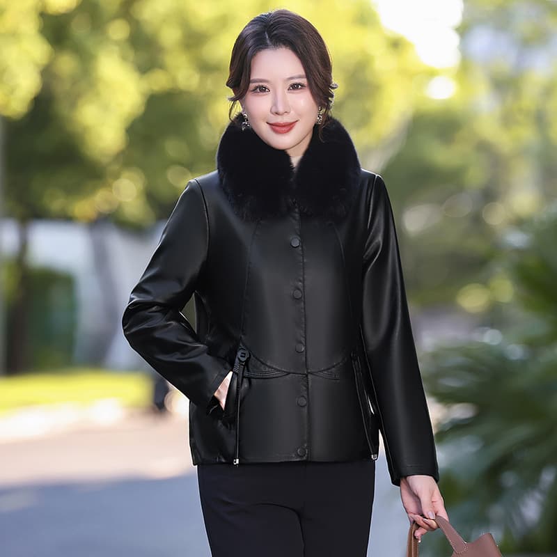 PIERRE CARDIN Кожаная куртка женская - изображение 3